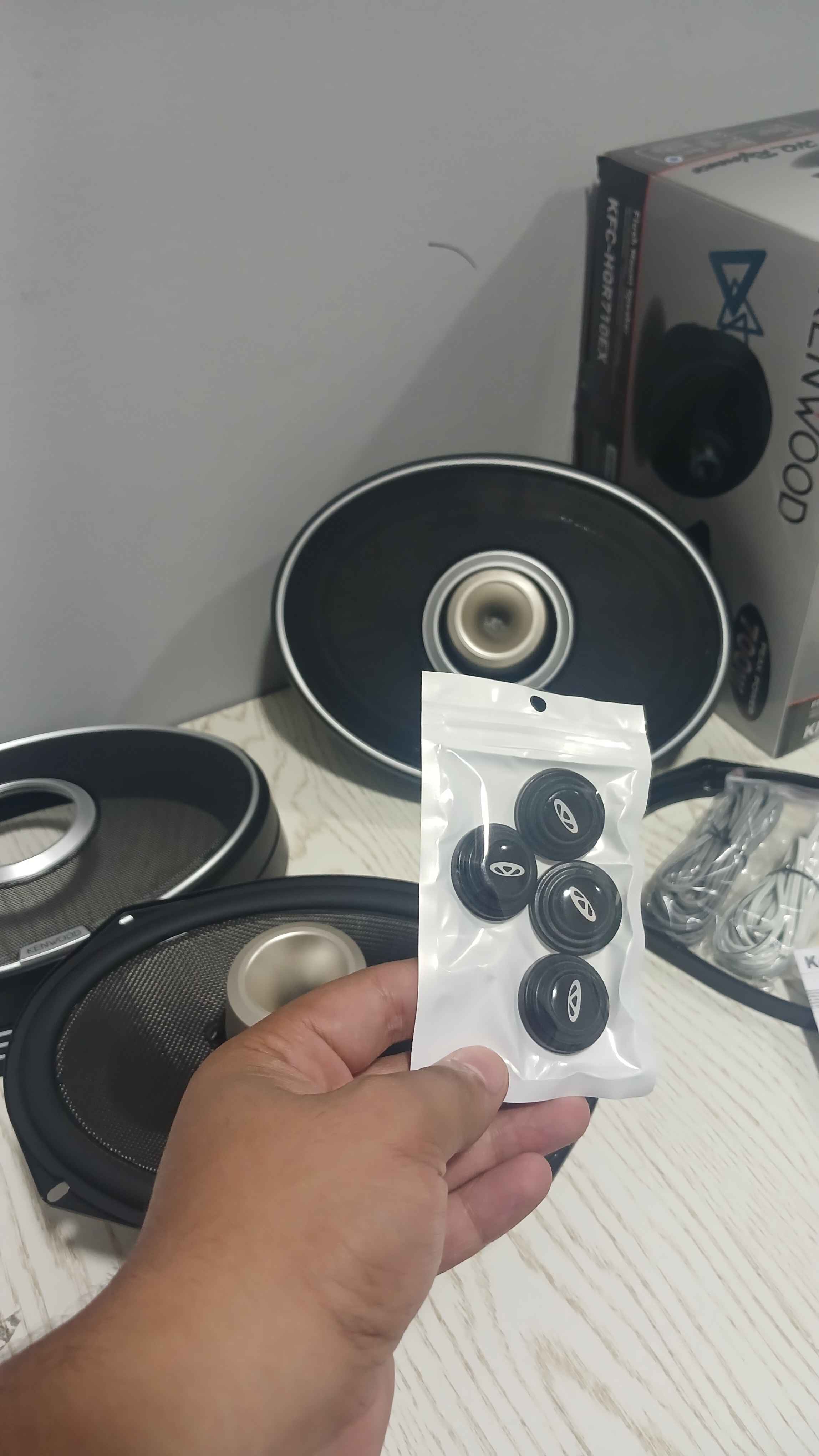 Автомобильные колонки Kenwood 710, 2 штуки 700W