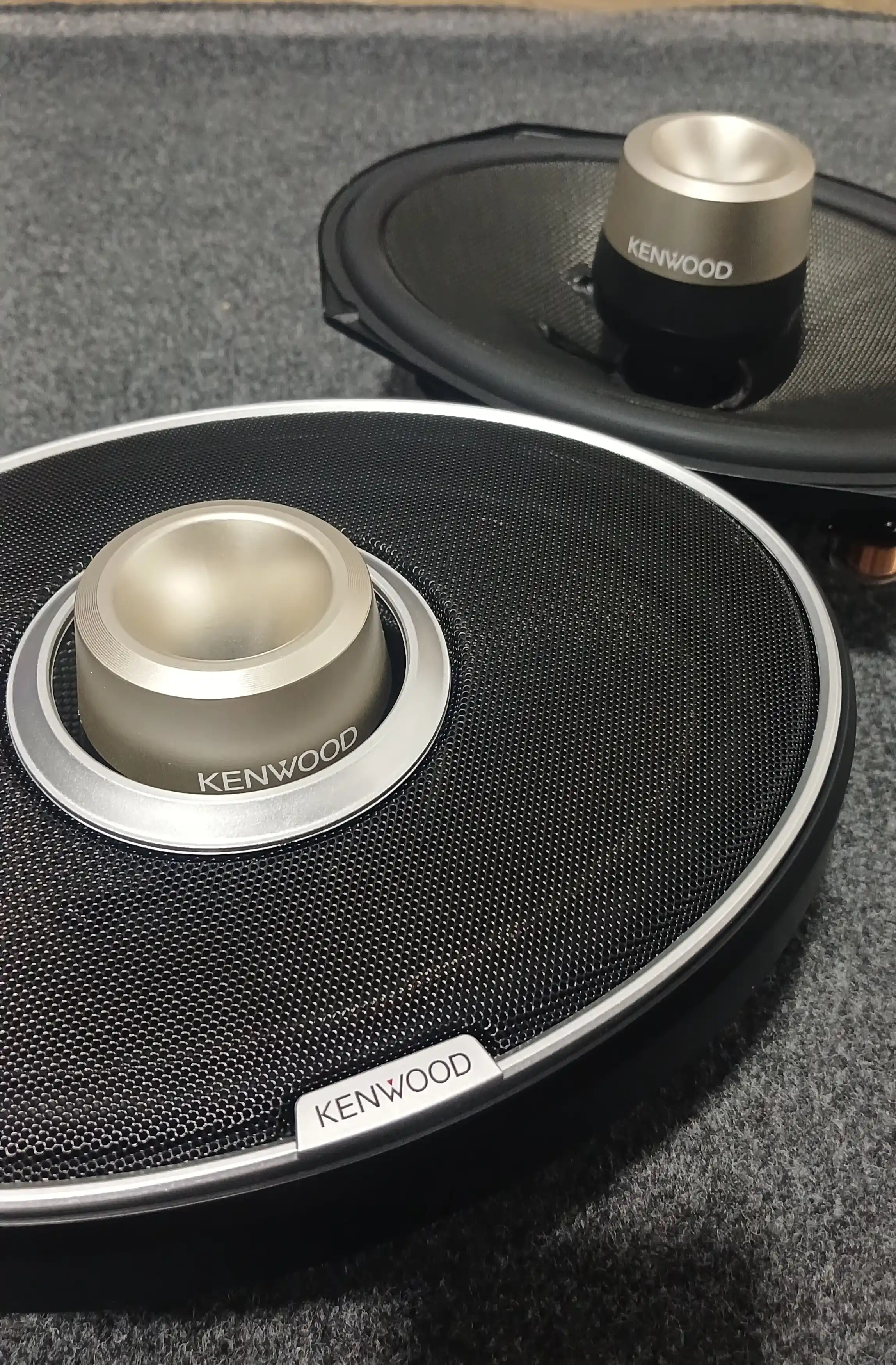 Автомобильные колонки Kenwood 710, 2 штуки 700W
