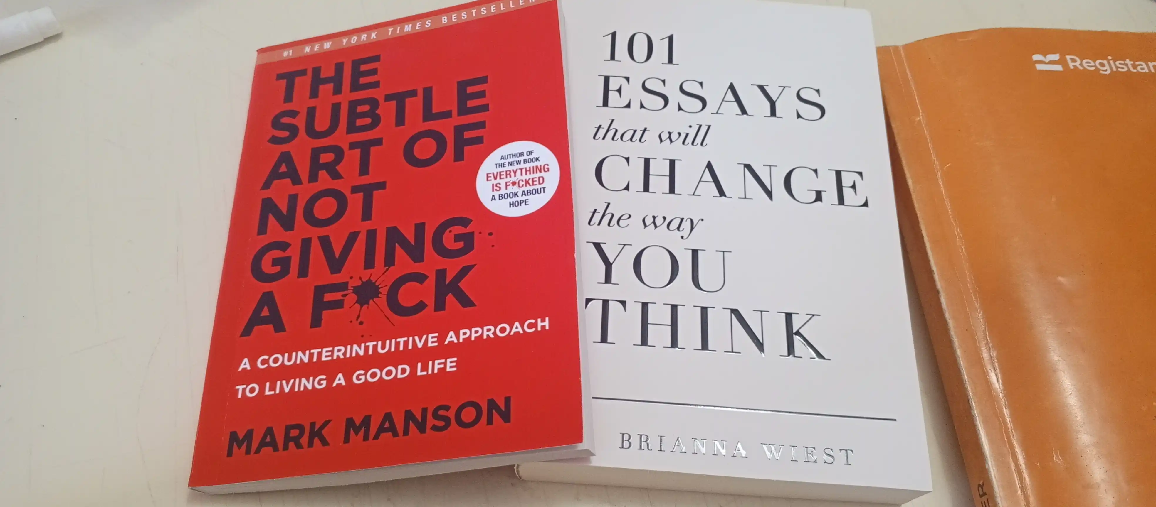 The Subtle Art of not Giving a fUck, Mark Manson, английский язык