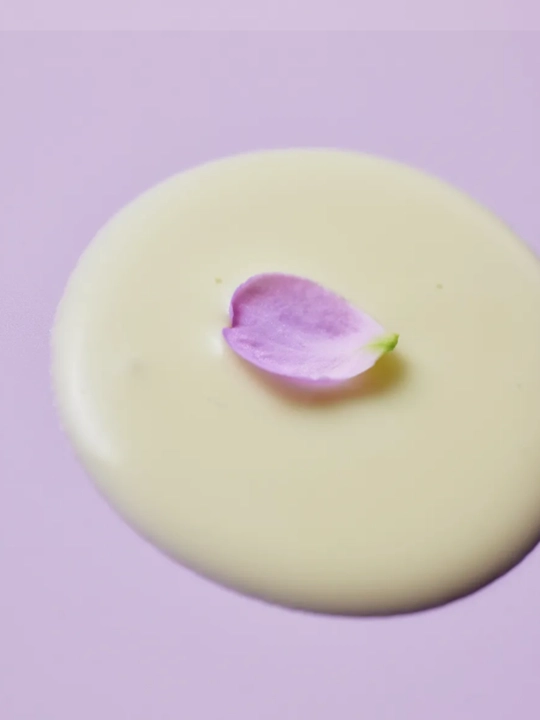 Chandiqlar, g‘ovaklar va notekisliklarga qarshi sezgir teri uchun Retinol yuz uchun zardobi