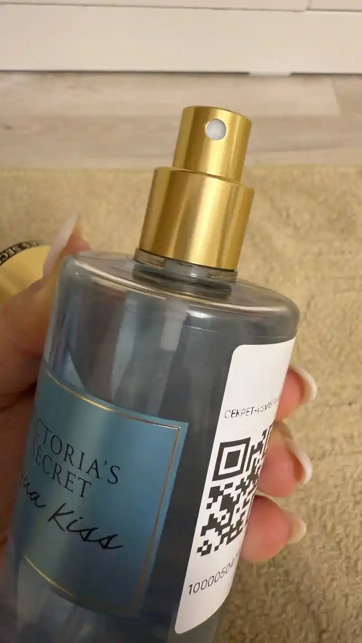 VICTORIA'S SECRET parfyumlangan sprey