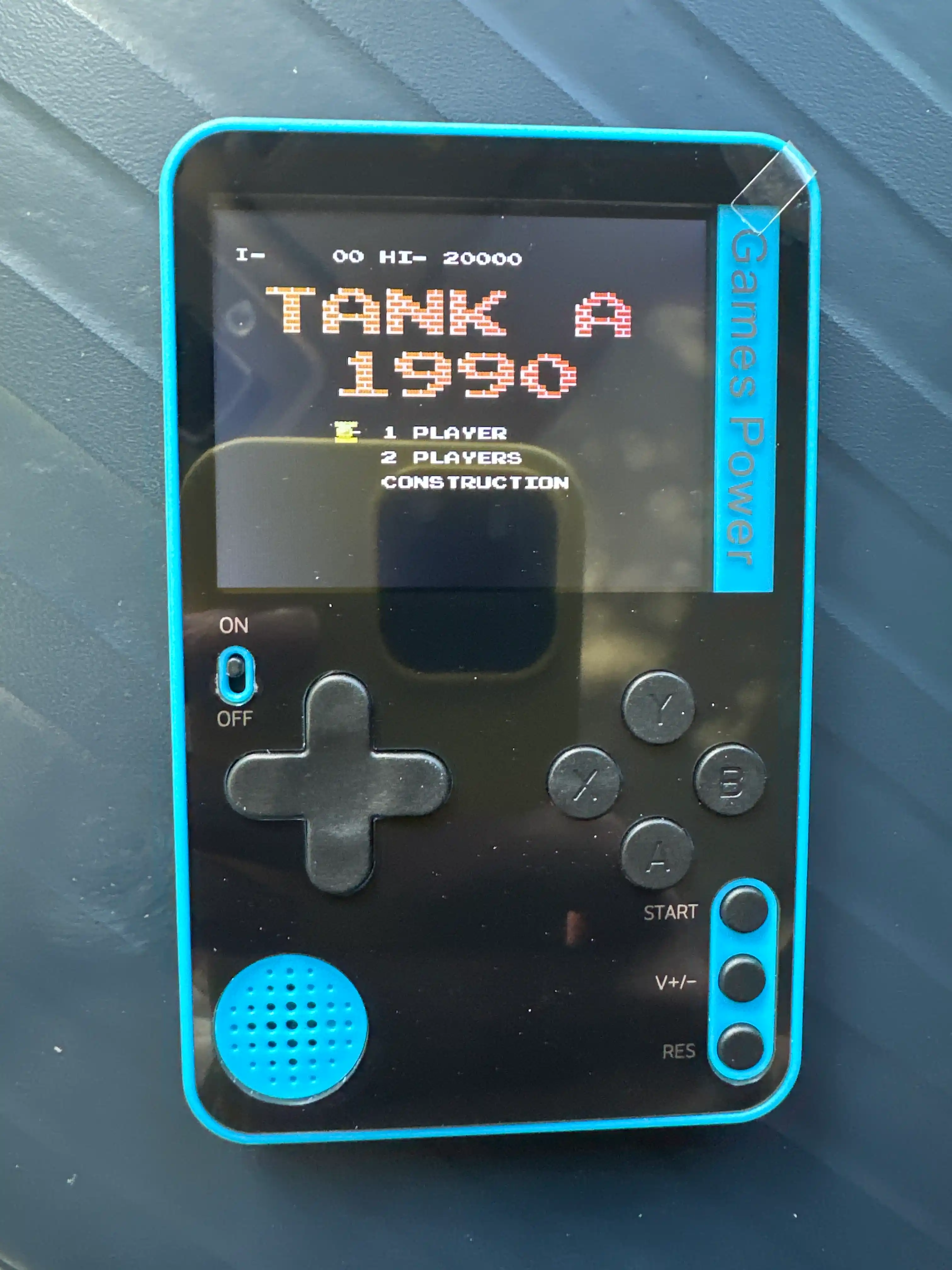 K10 portativ retro o‘yin pristavkasi, 500 ta o‘rnatilgan o‘yin, klassik Dendy konsoli