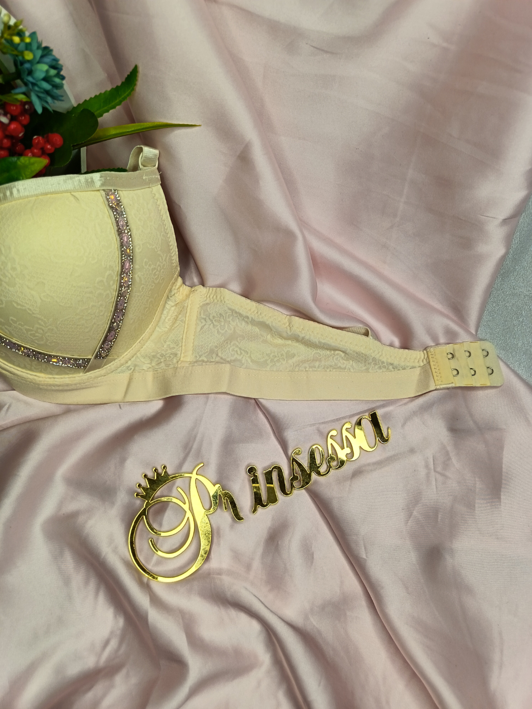 Qiziqarli erotik sharhlar Porno qirollik qiziqarli