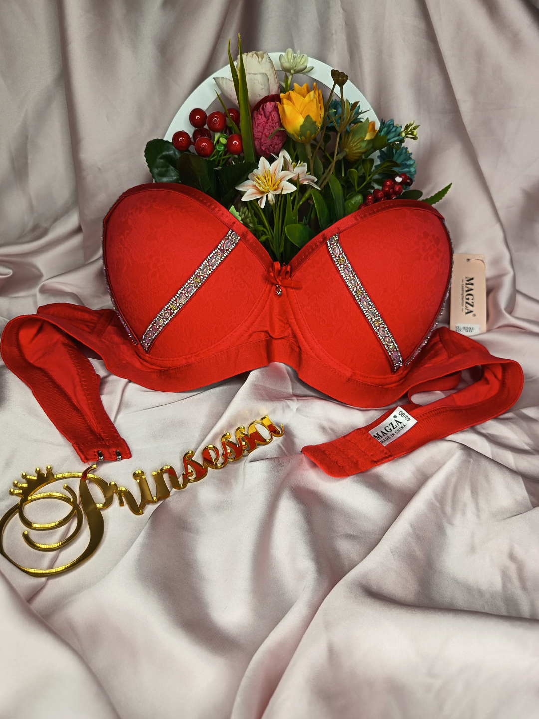 Lezbiyenlar shifokorda Miku Hatsune porno