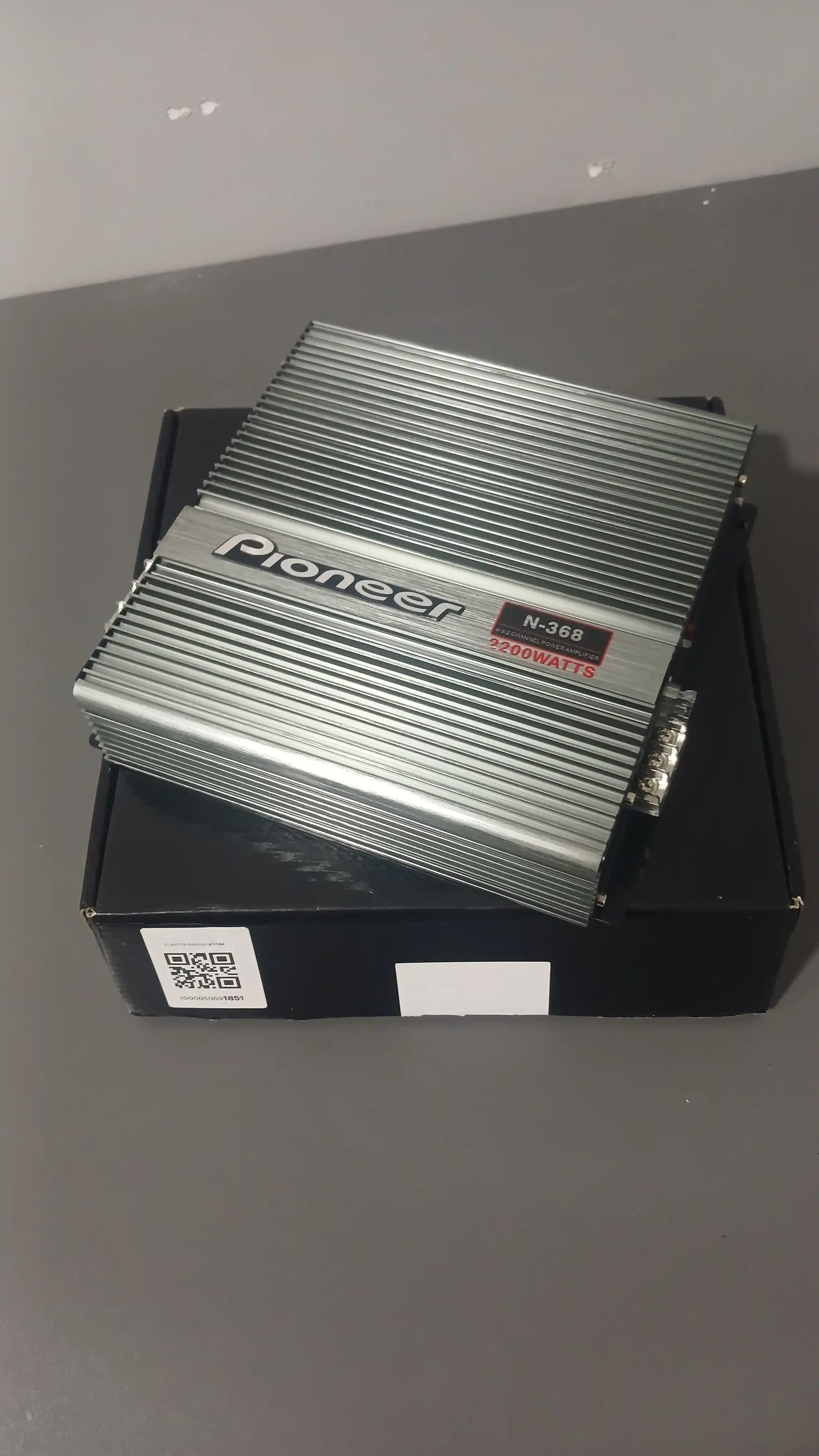 Pioneer Усилитель звука для авто 2-4-канальный, 2200-6800 Вт