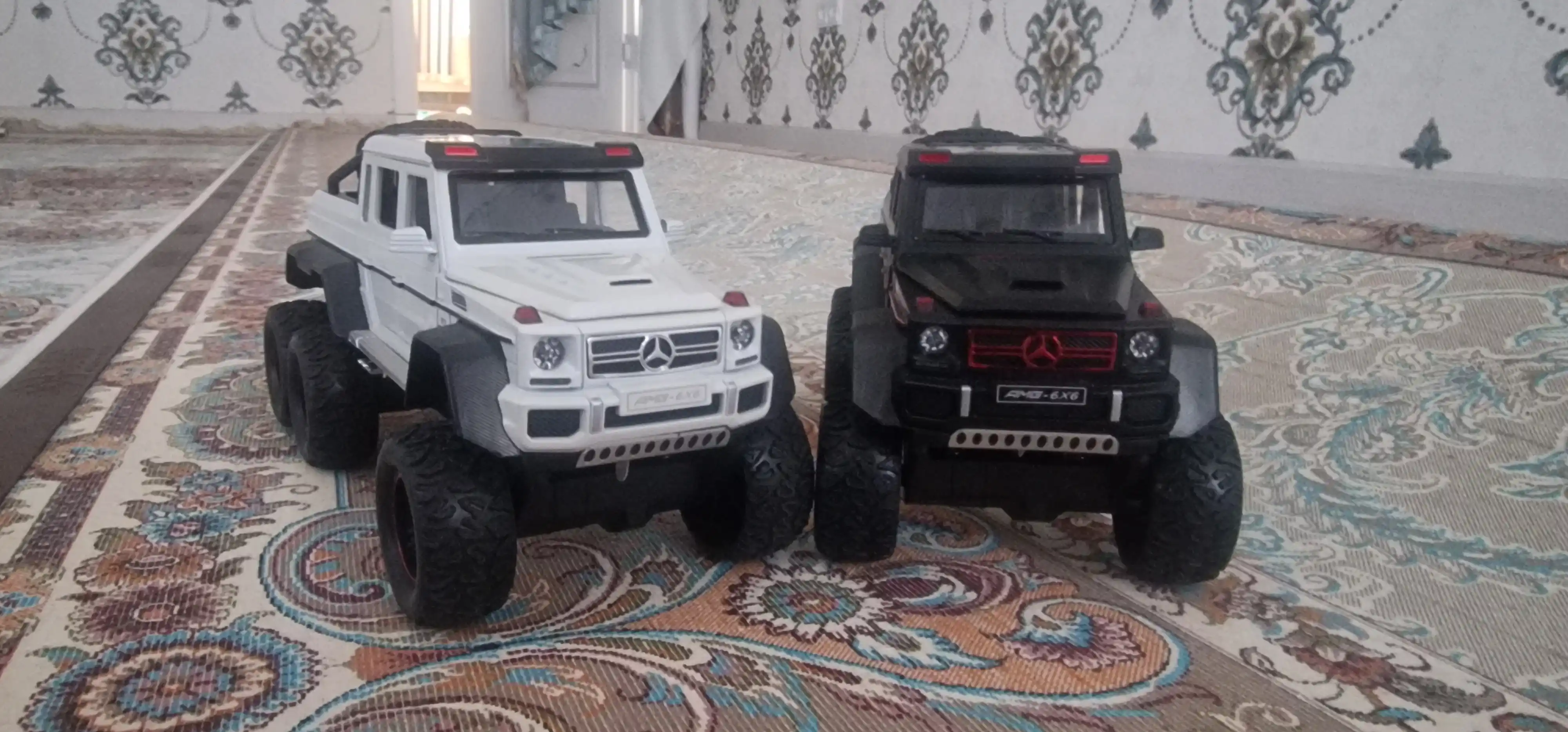 FIDGO avtomobil modeli, Mercedes G63 AMG 6x6