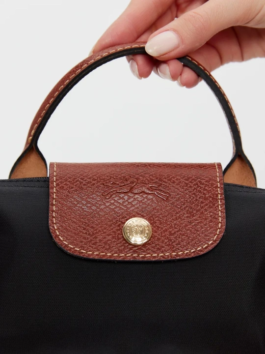 Ayollar sumkasi, mini Longchamp Le Pliage uslubida, yelkadan o‘tkazilgan ixcham