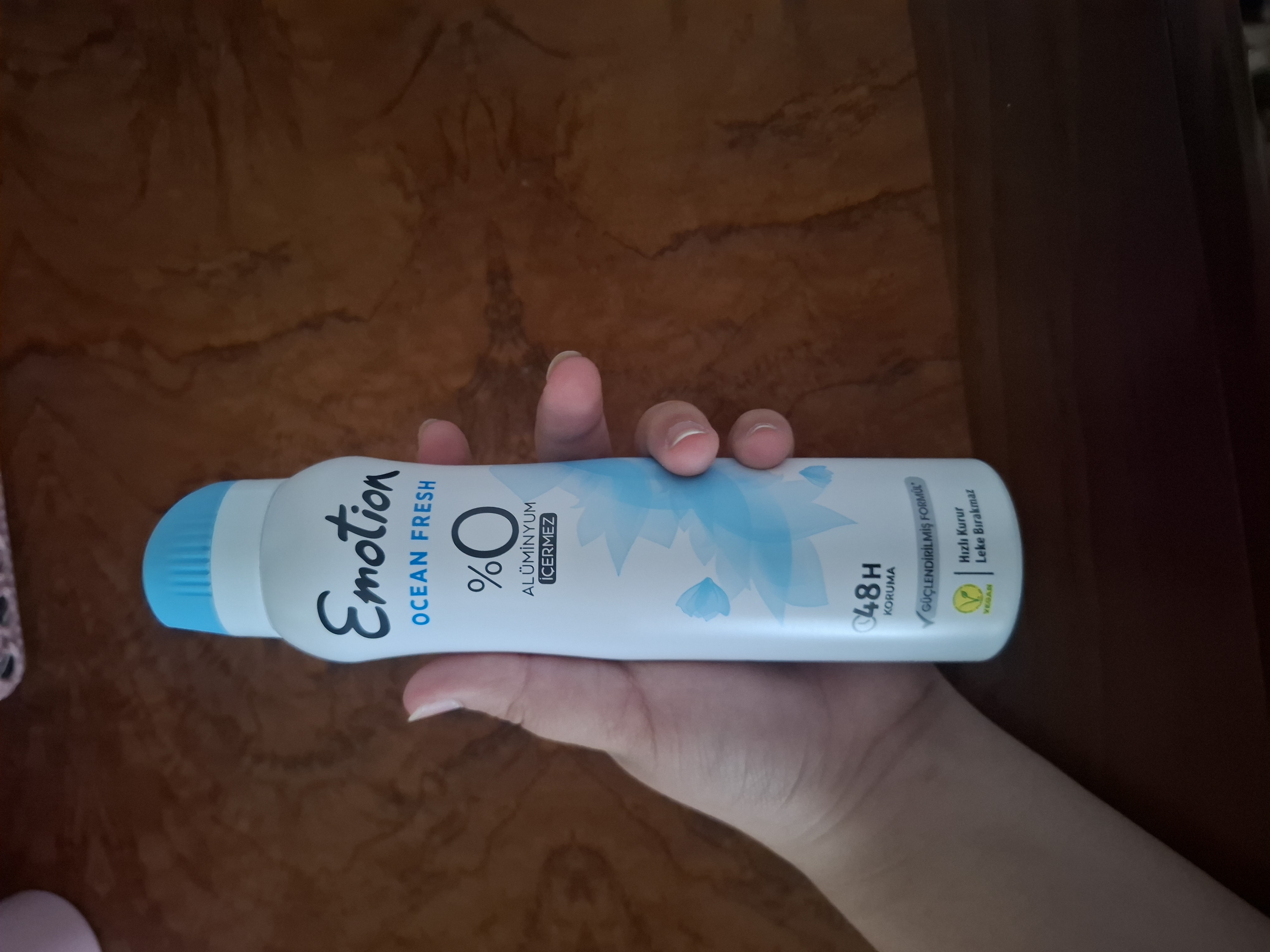 Dezodorant-sprey Emotion Ocean Fresh, 150 ml