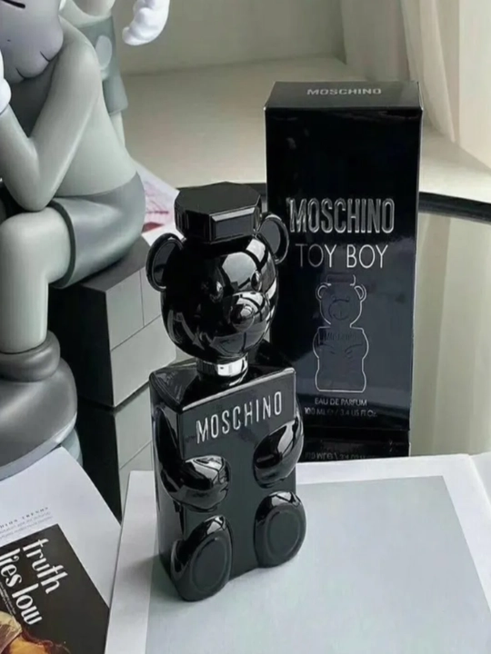 Moschino Toy Boi парфюмерная вода москино той бой 100 мл