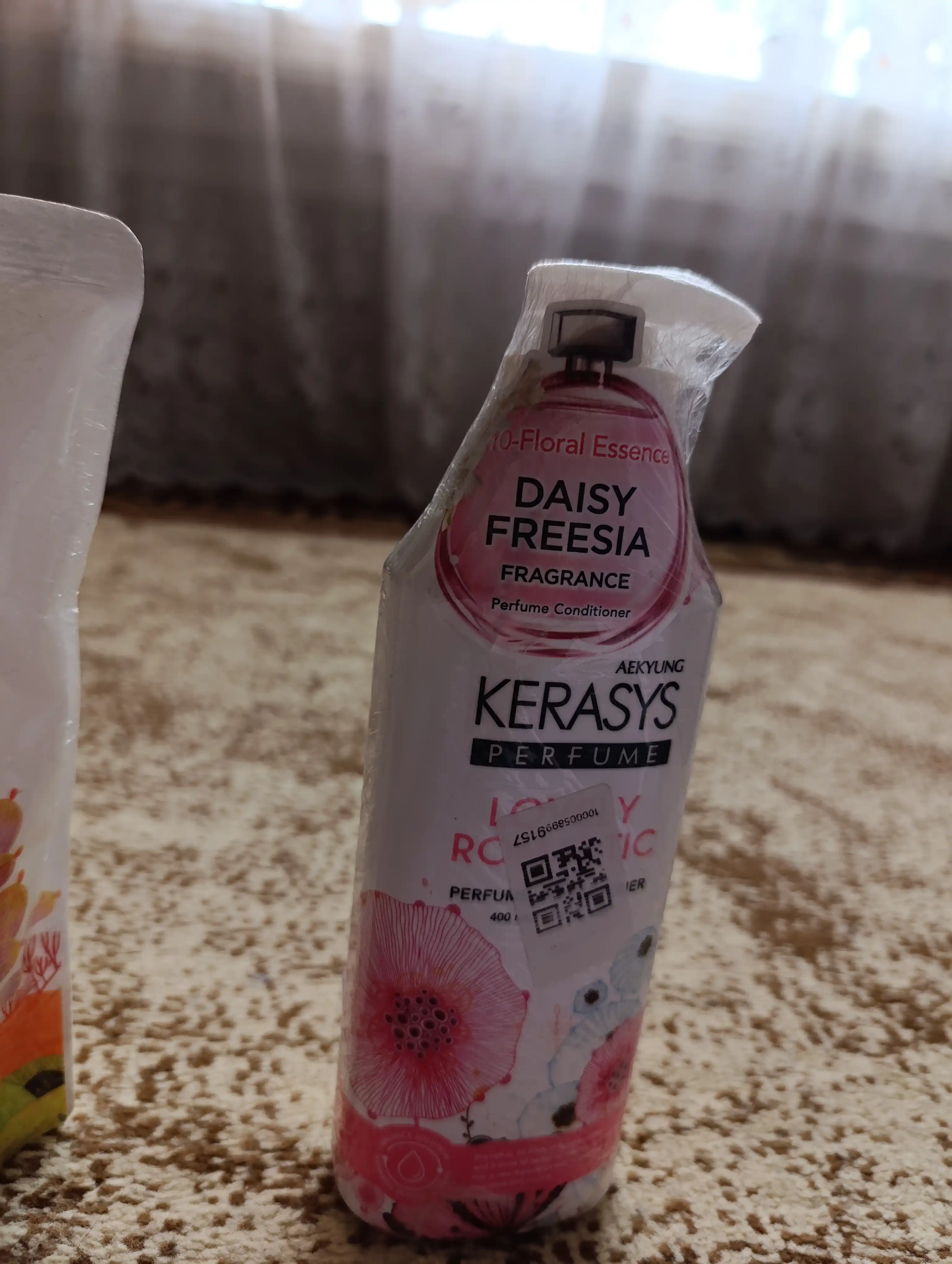 Keratinli, xushbo‘y, soch uchun ayollar balzami konditsioneri, Kerasys, 400 ml, Koreya