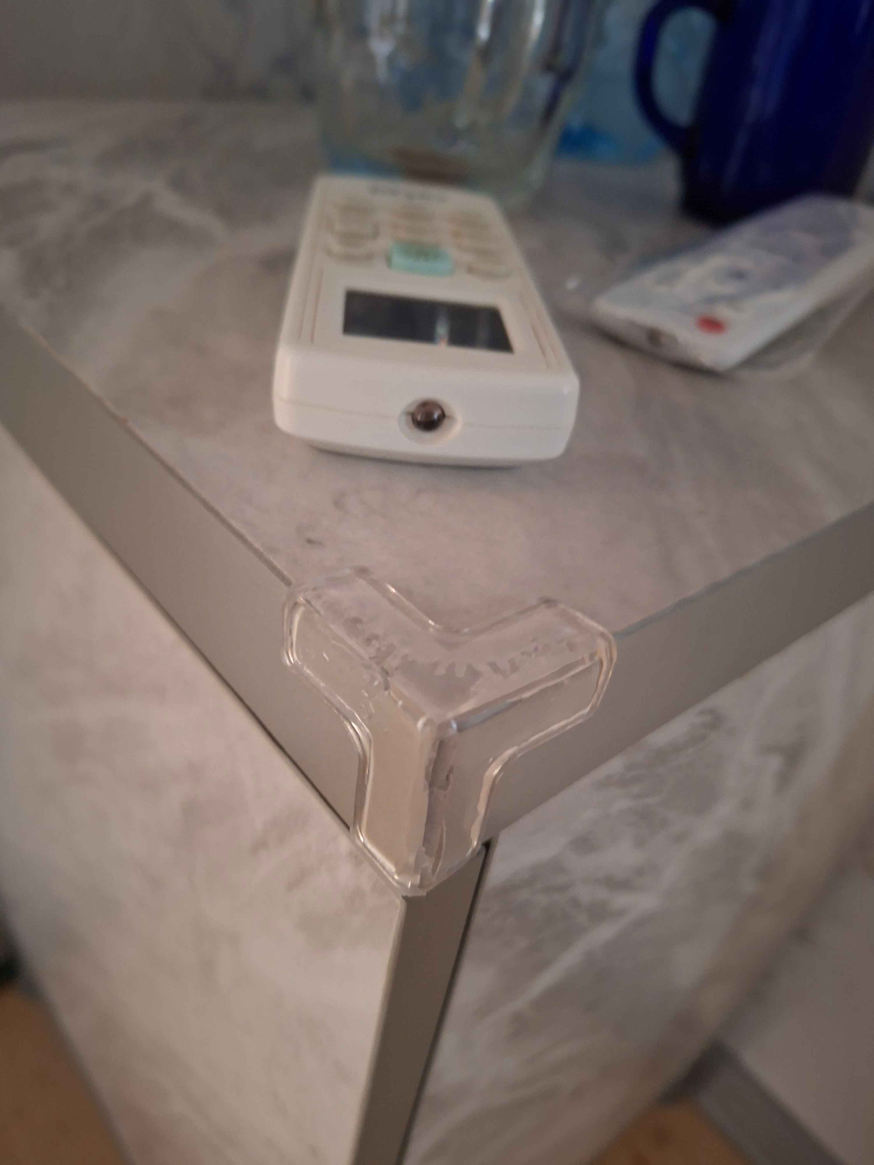 Silikon mebel burchak himoyalari, zarbaga chidamli, 4 dona