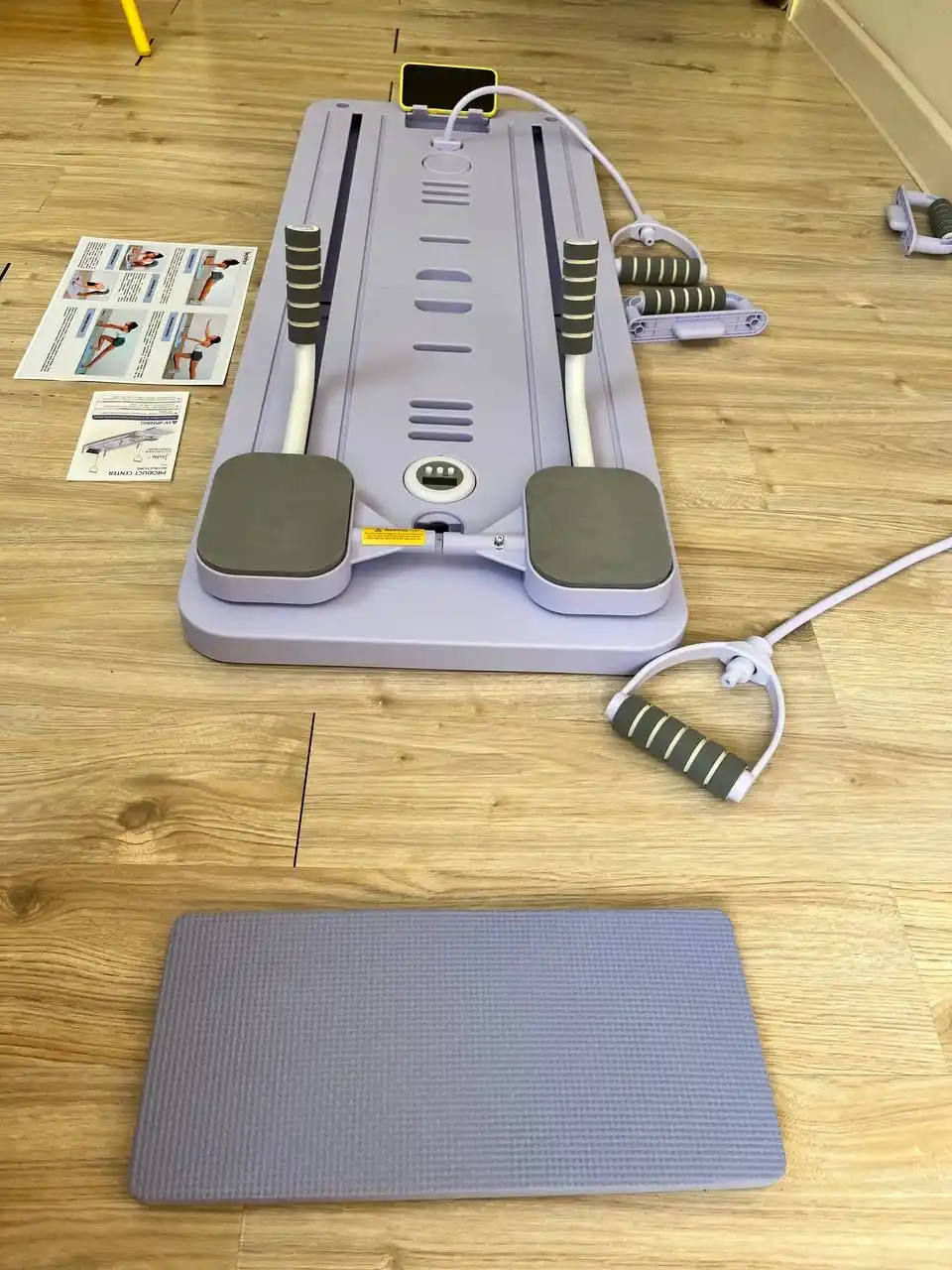 Taymer va mobil stendli uyda mashq mashinasi, butun tana uchun pilates fitnes taxtasi