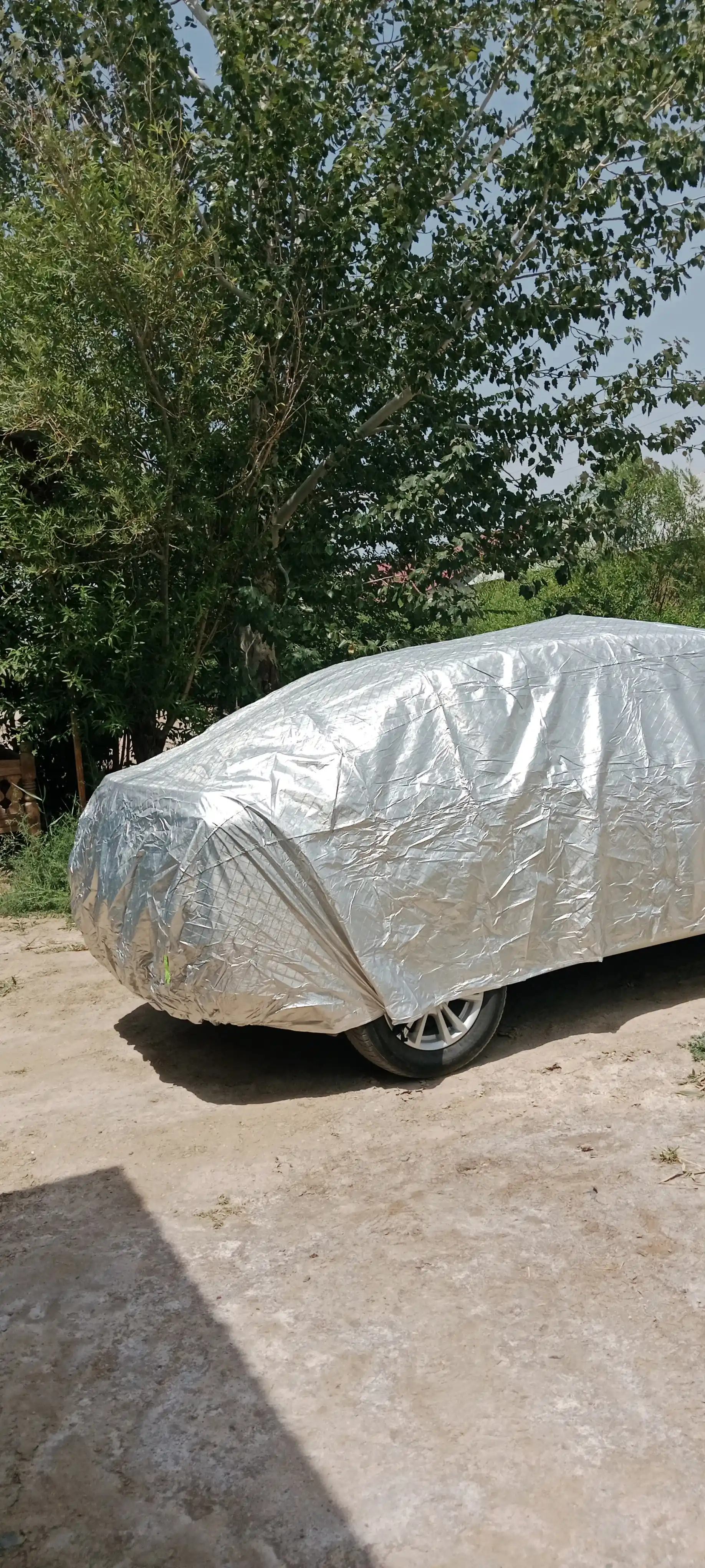 Тент-чехол для защиты автомобиля, с сумкой
