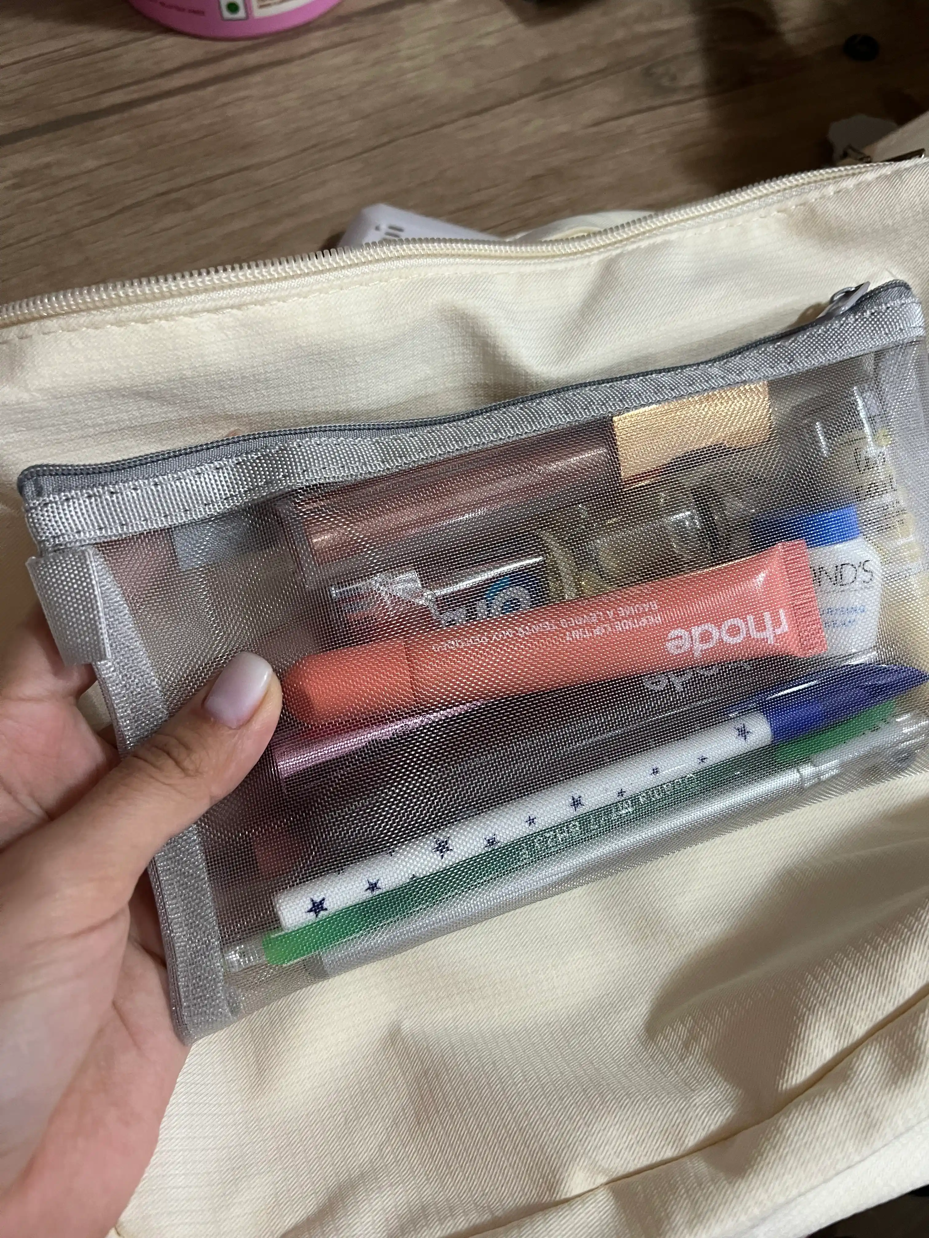Kosmetik sumka-penal, shaffof, to'rli