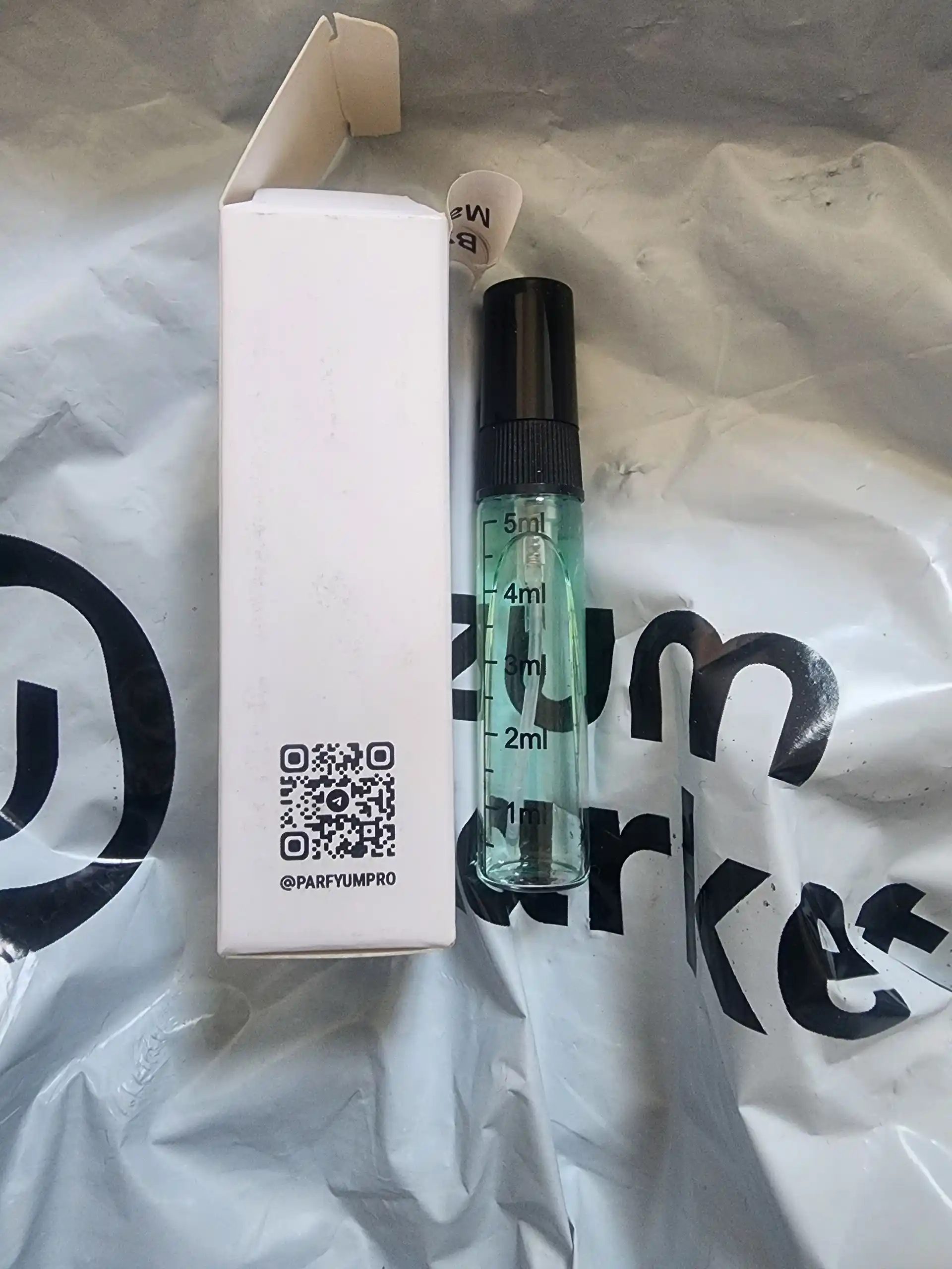 Erkaklar va ayollar uchun atir, parfum Byredo Marijuana, parfum suvi Parfyum Pro