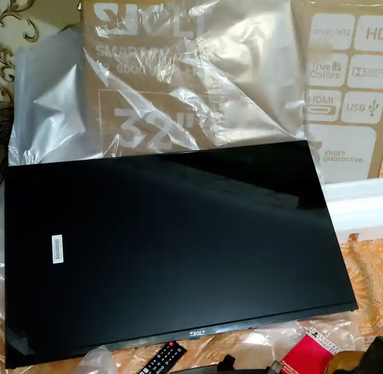 Телевизор QLT 32", 43" HD/Full HD SmartTV