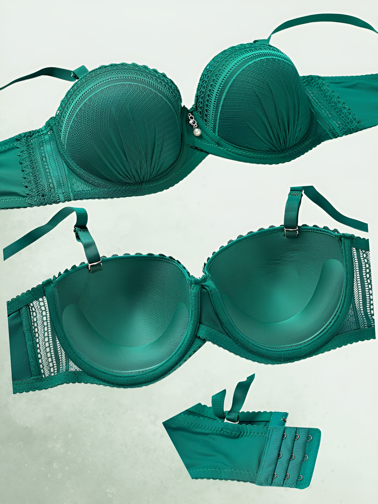 Avtobusda mobil telefonimga porno video suratga oldim.