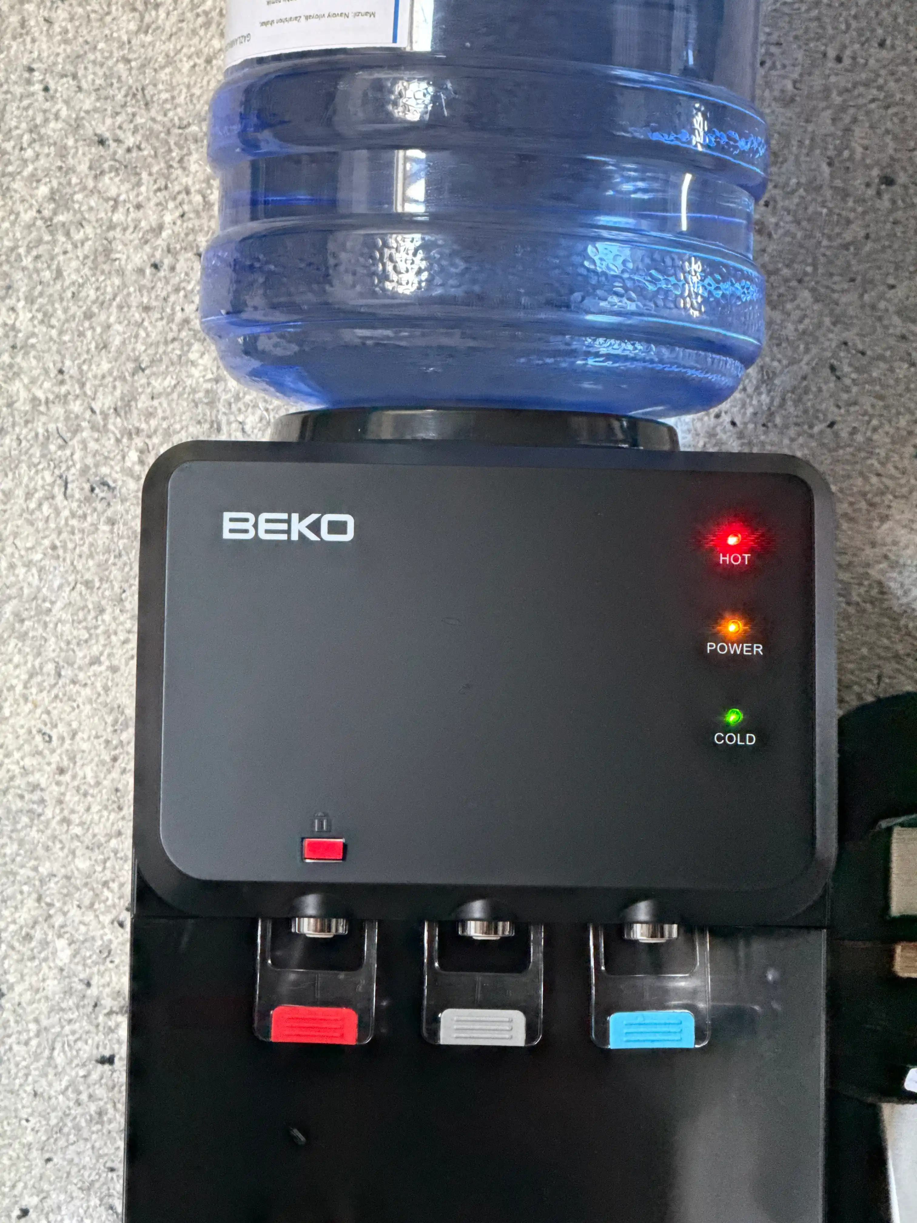 Suv uchun kuler Beko, freonli