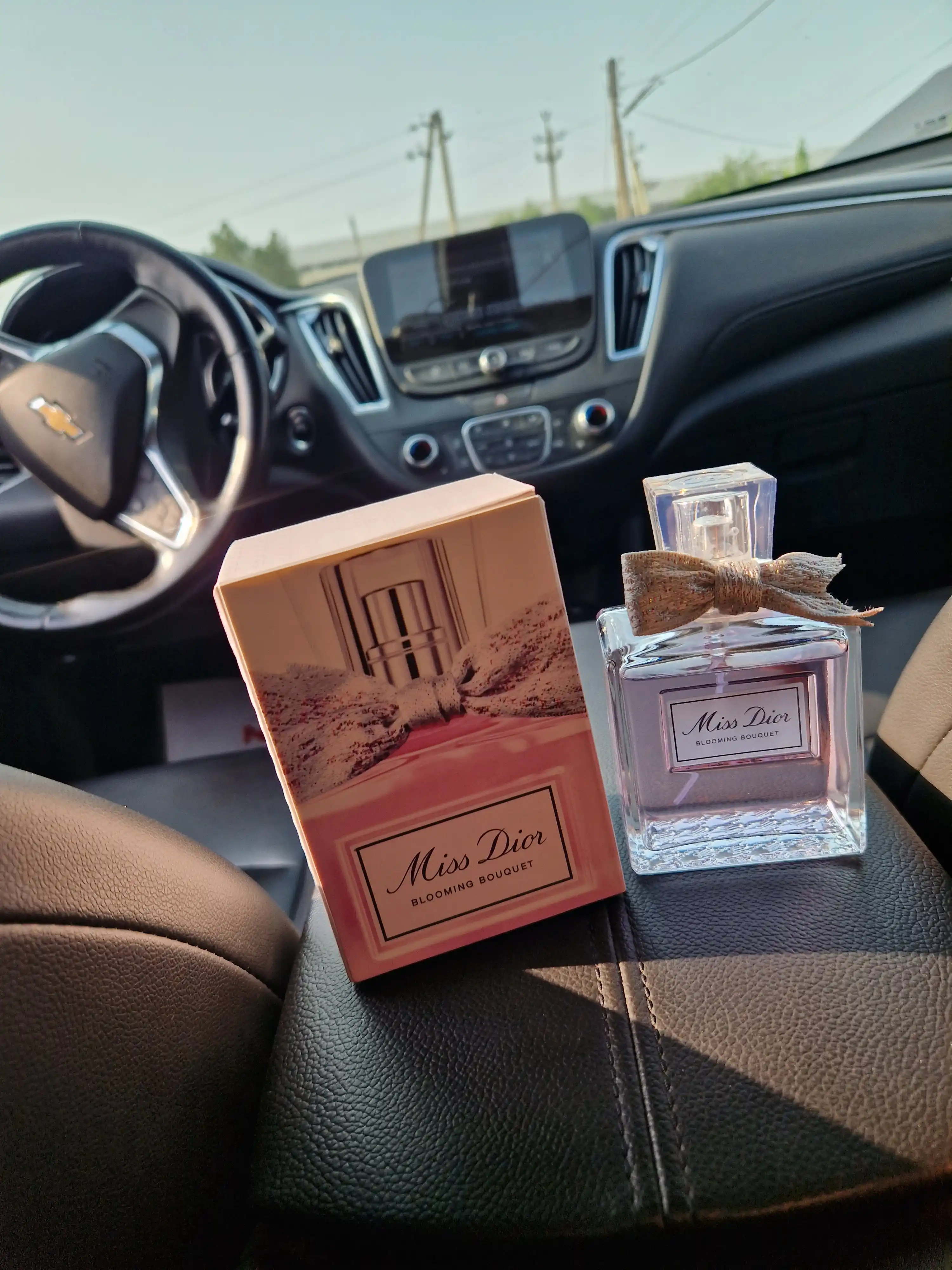 Ayollar atiri,  ayollar uchun atir, duxi, atirlar ayollar uchun, 100 ml