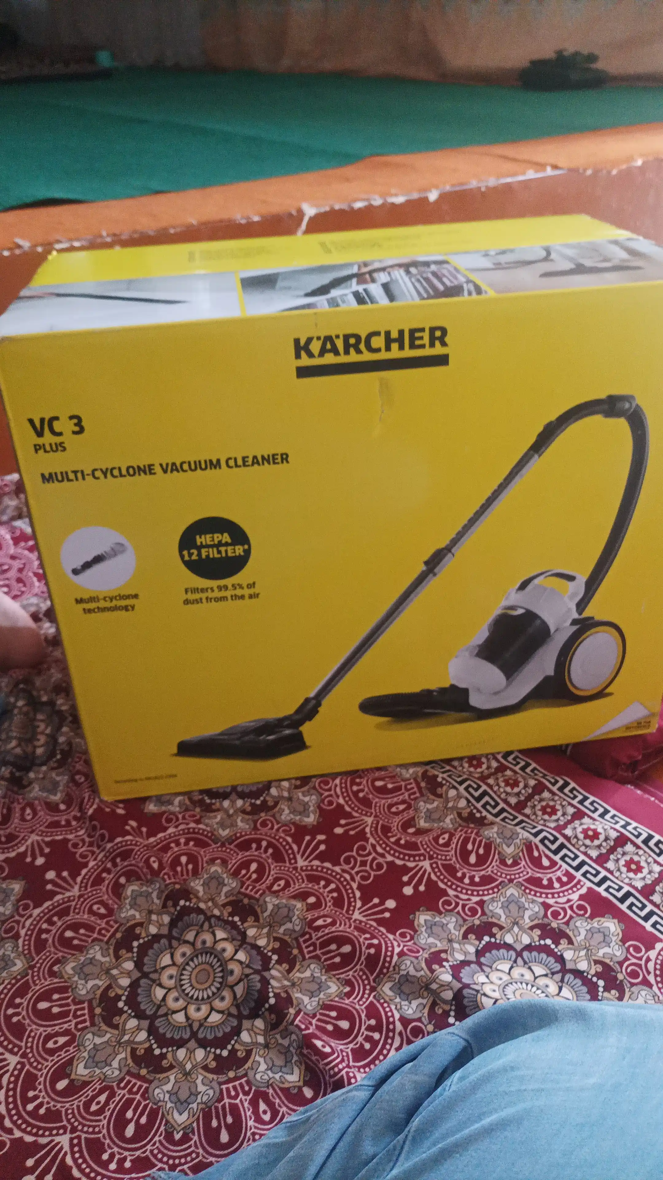 Karcher VC 3 Plus 1.198-050.0 – циклонный пылесос без мешка, мощная фильтрация HEPA