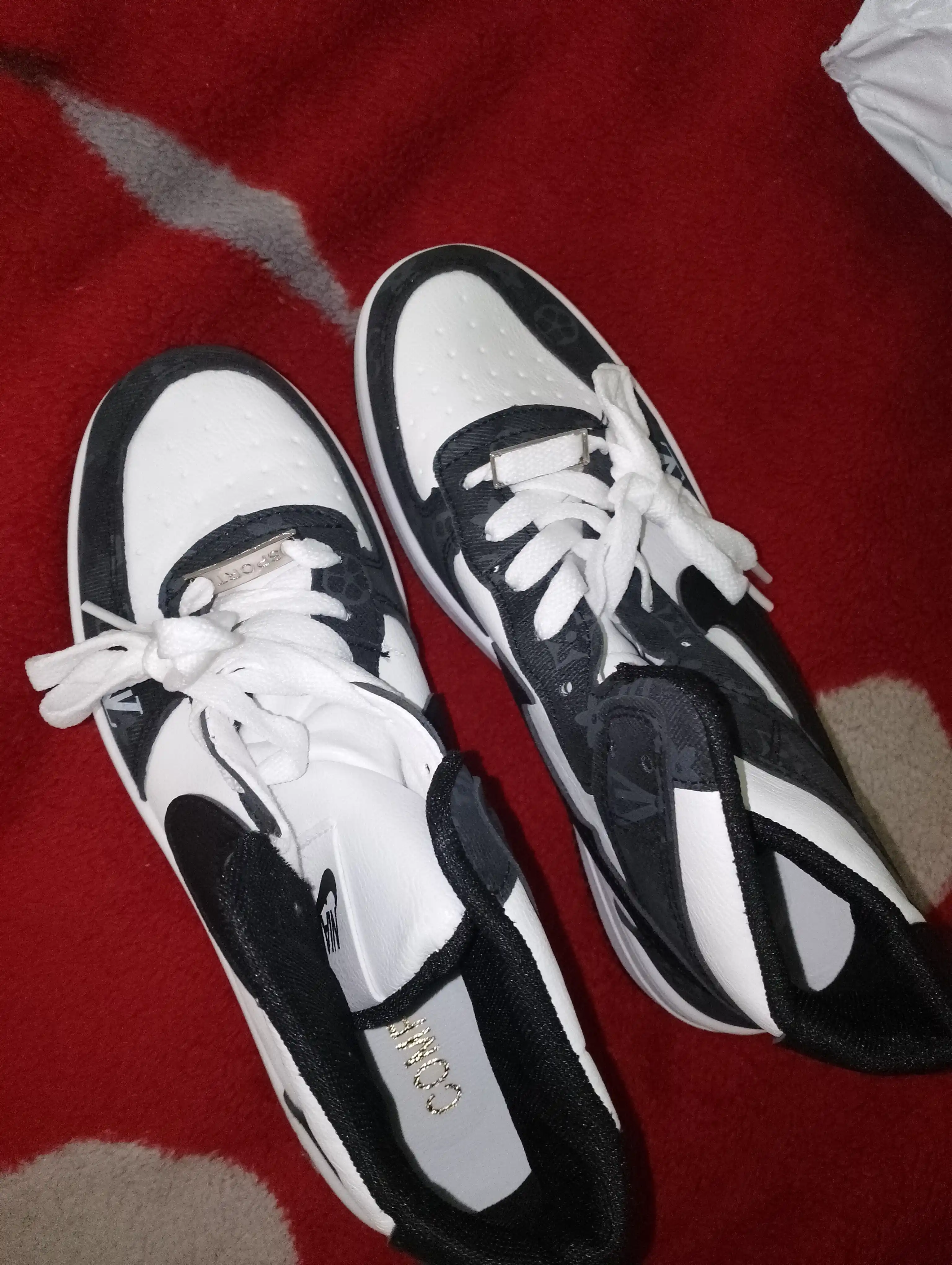 Kundalik krossovkalar, ayollar, erkaklar uchun NIKE JORDAN