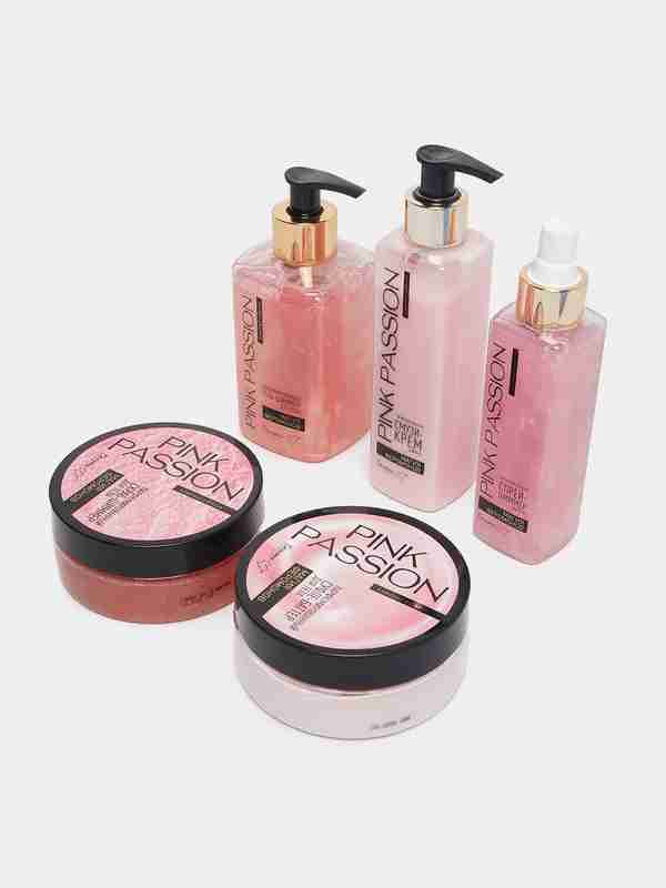 Ular qollari bilan ozlarini eshakda sikishadi Onamning mushuki korinadi