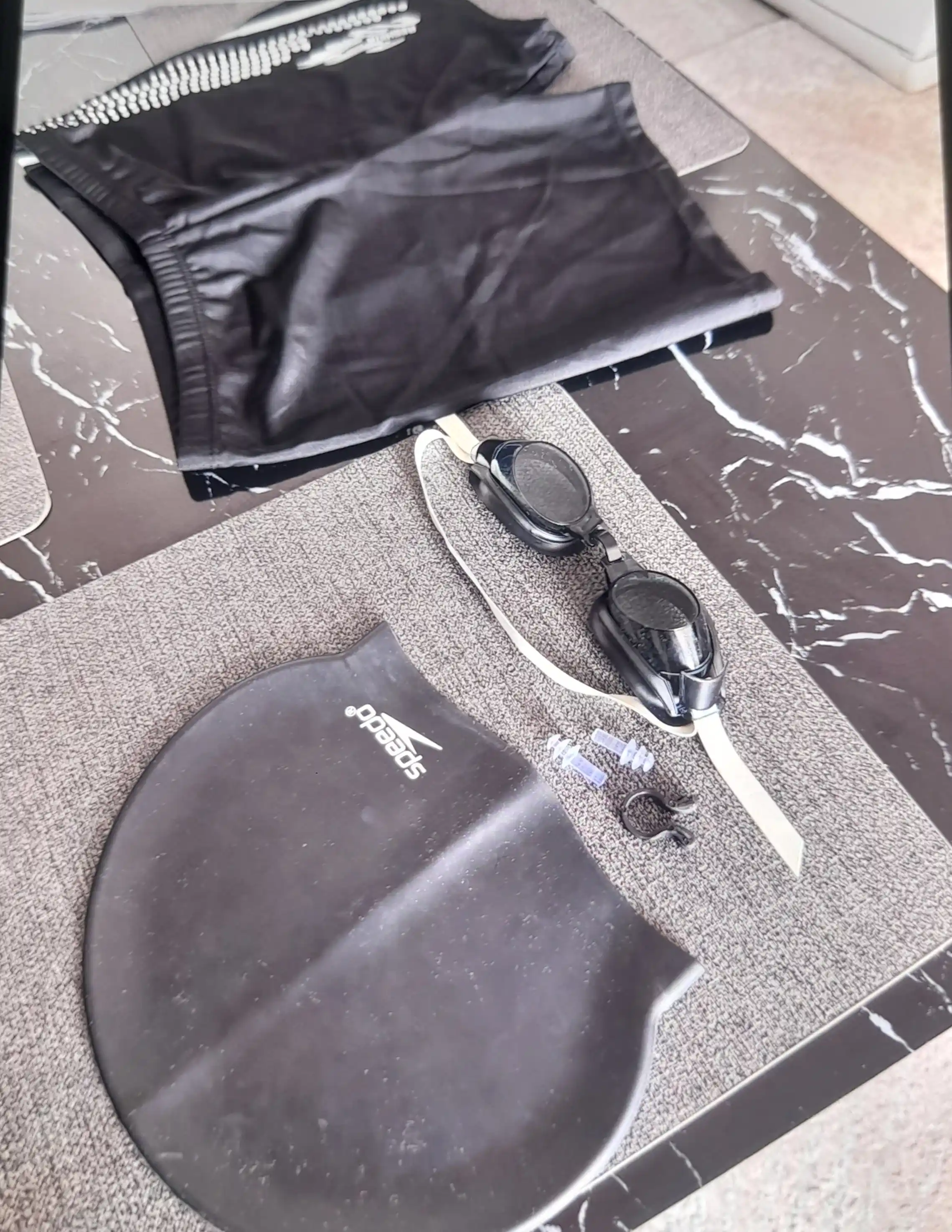 Шапочка для плавания Speedo