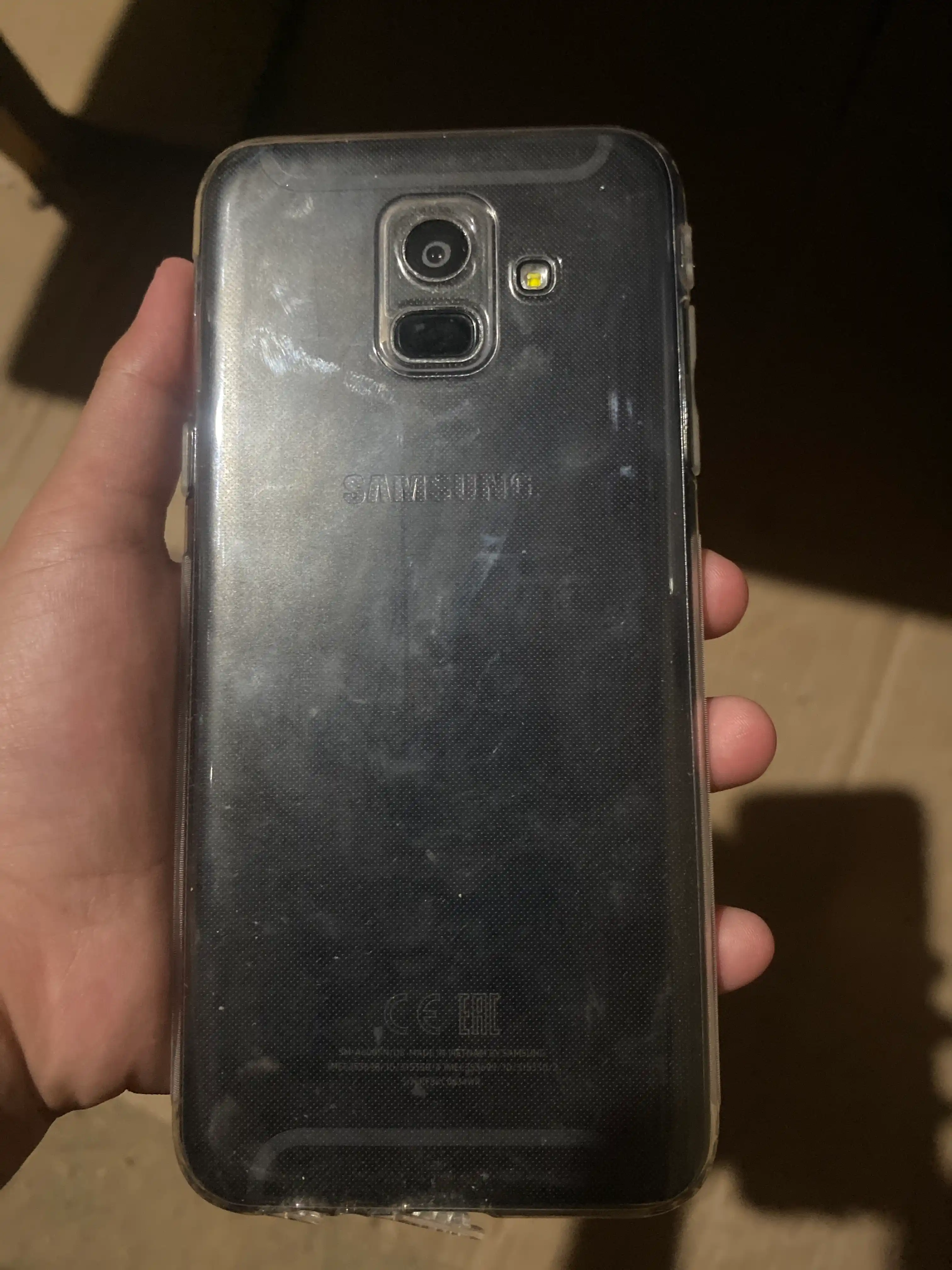 G'ilof Samsung Galaxy A6 2018/ A8/ A8 Plus/ A9/ A9S/ A950 uchun