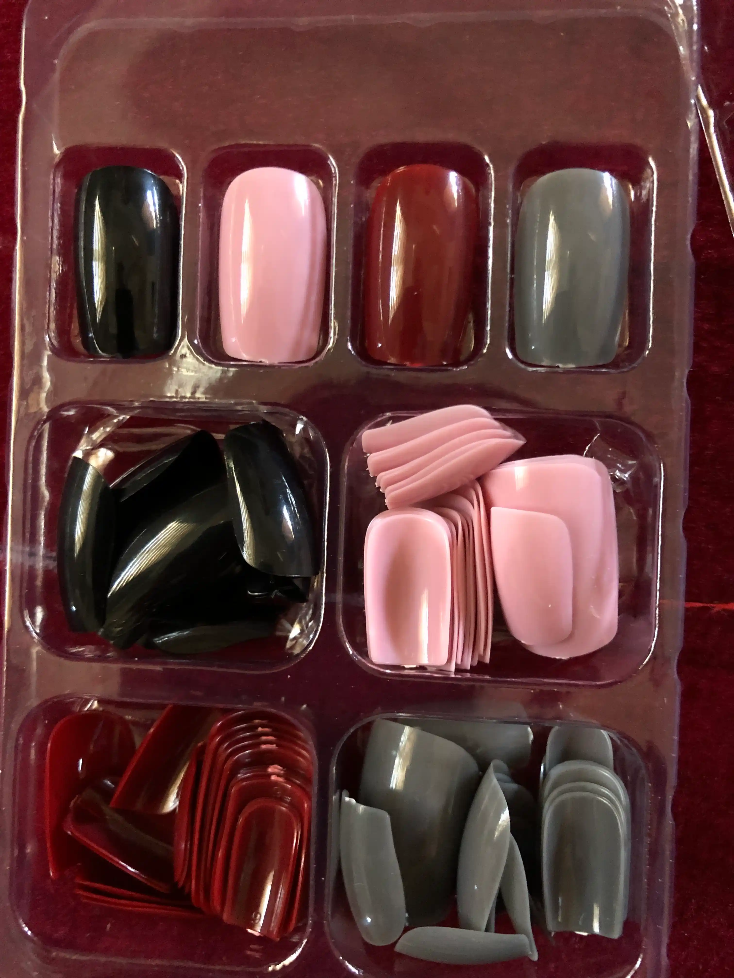 Soxta tirnoqlar to'plami, kvadrat shaklli, 96 dona, 24 donadan - 4 xil rangda, Pink Key