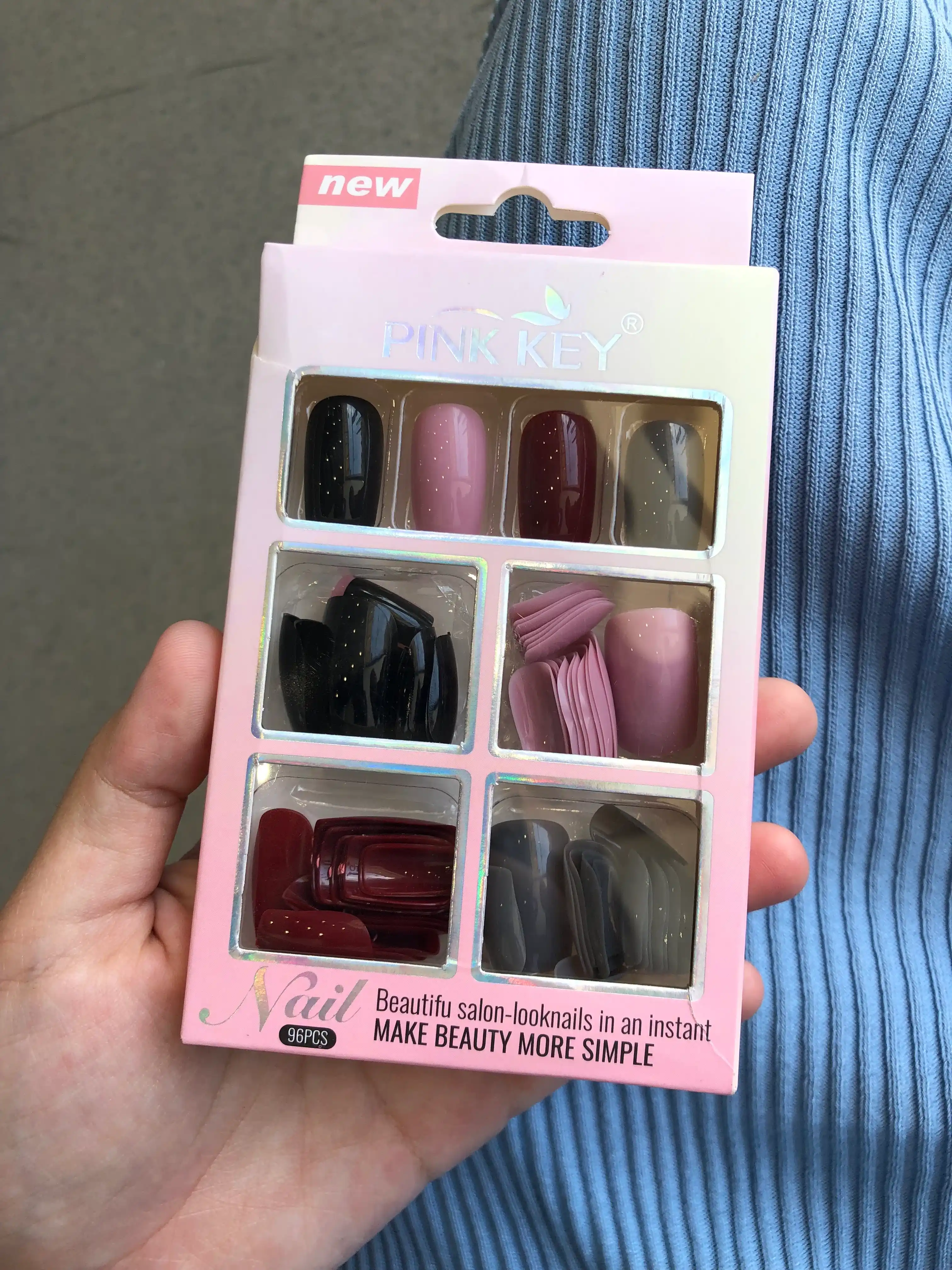Soxta tirnoqlar to'plami, kvadrat shaklli, 96 dona, 24 donadan - 4 xil rangda, Pink Key