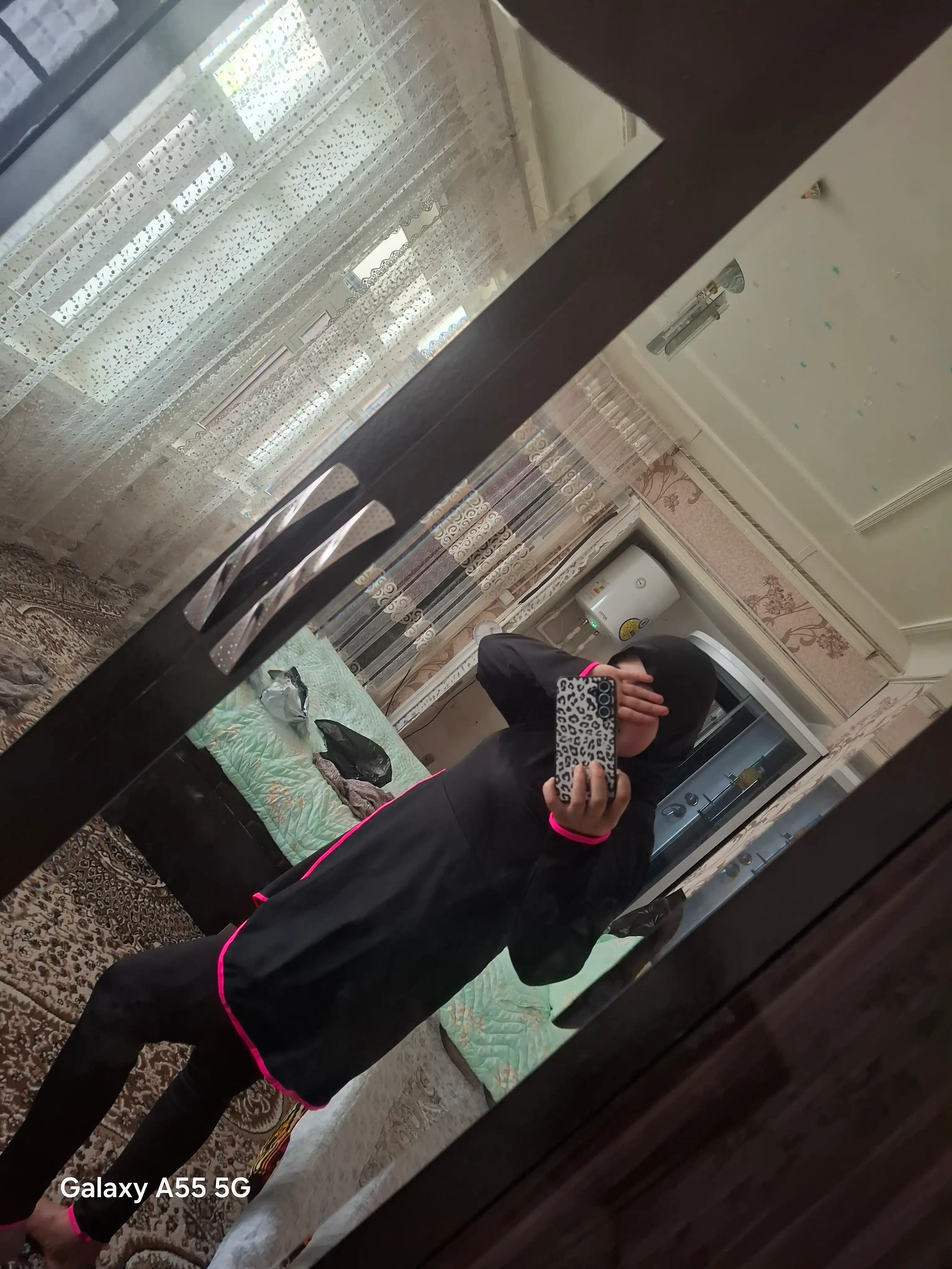 Kupalnik, ayollar uchun burkini, muslimalar uchun cho'milish kiyimi