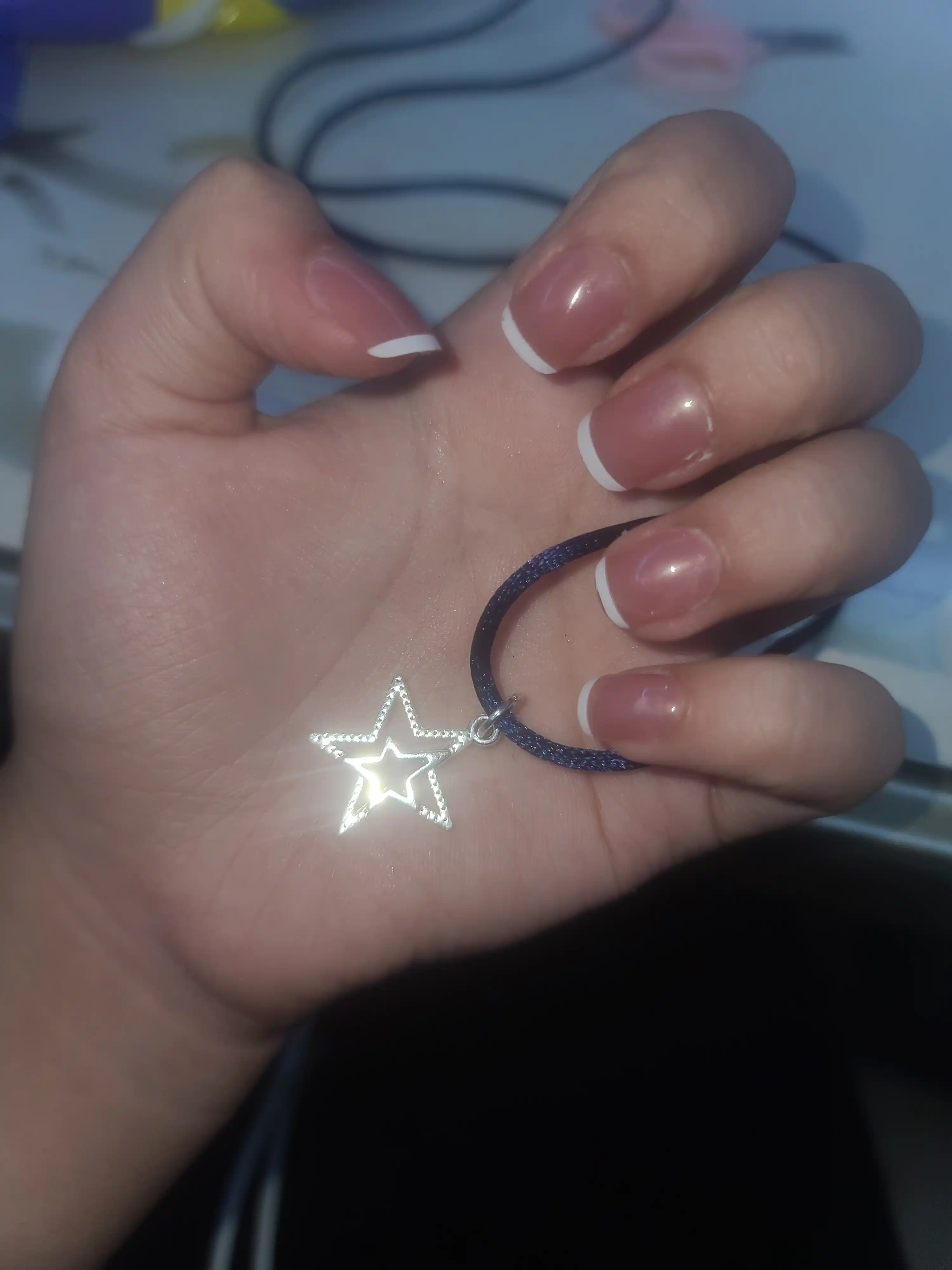 Choker yulduzchali shnur, braslet va choker ikkitasi birda