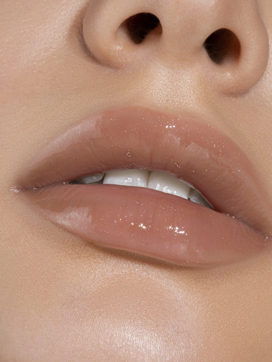 Блеск для губ LUXVISAGE с эффектом объема ICON lips glossy с блестками