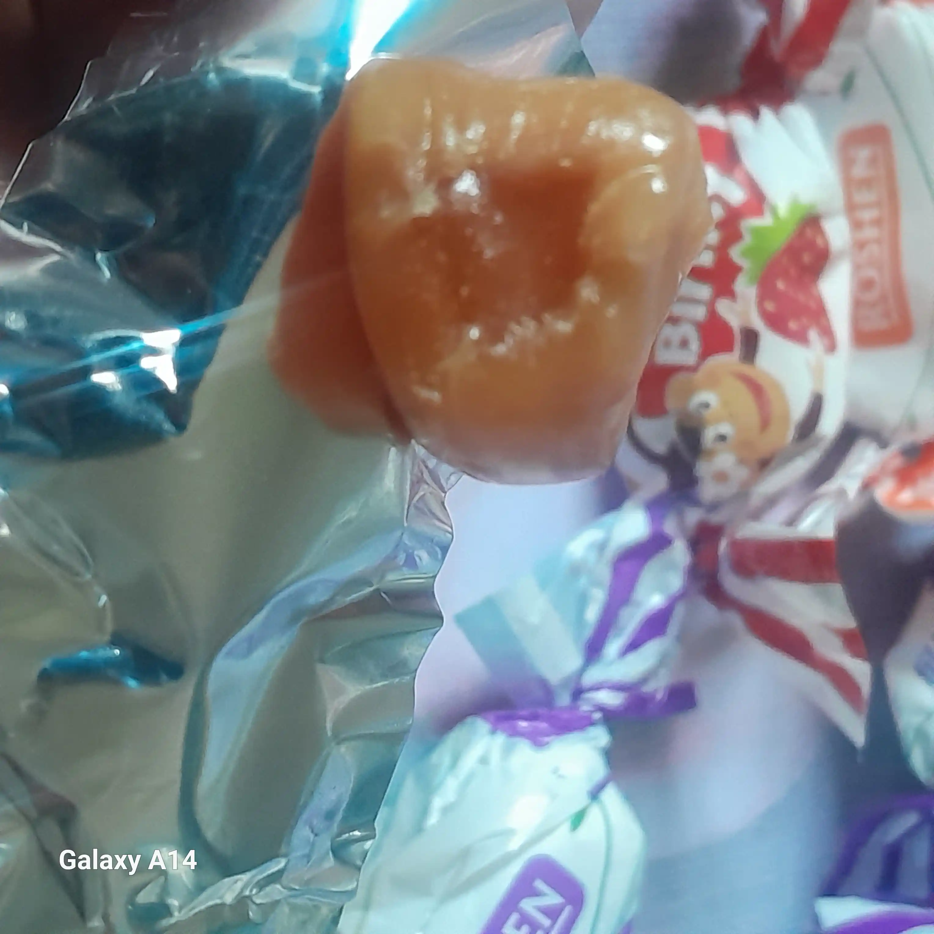 Iris Roshen Minky Binky jele bilan to'ldirilgan, 1 kg