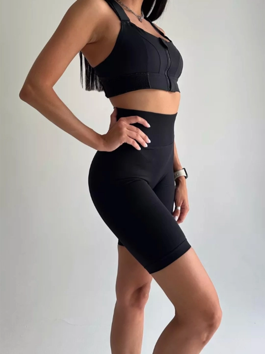 Ayollar uchun Push Up effektli cho'zilgan sport velosipedlari, fitnes uchun shortilar