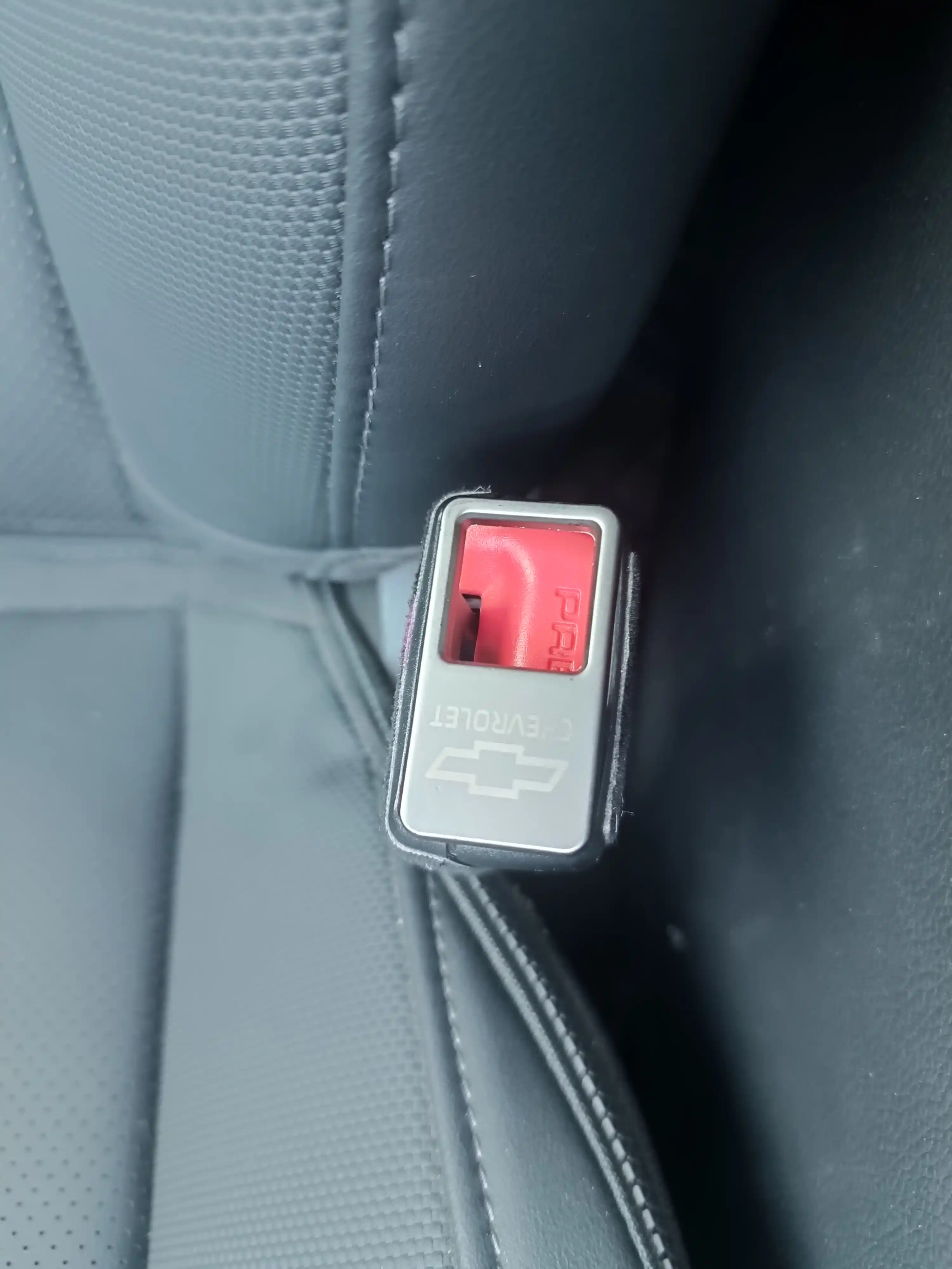 Заглушка для ремня безопасности, заглушка, обманка, универсальный, Chevrolet, BYD, UZB