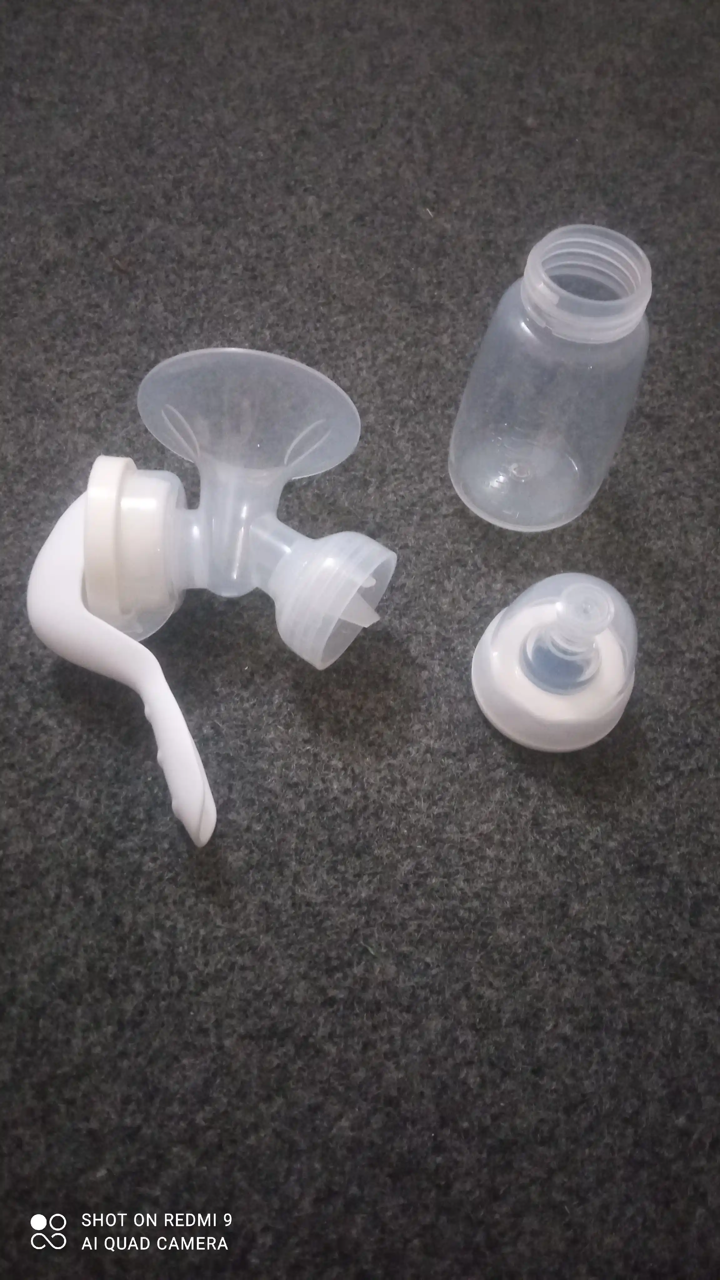 Sut sogadigan, mexanik qol sut soruvchi 2 tasi 1, butilkachasi bilan, 150 ml