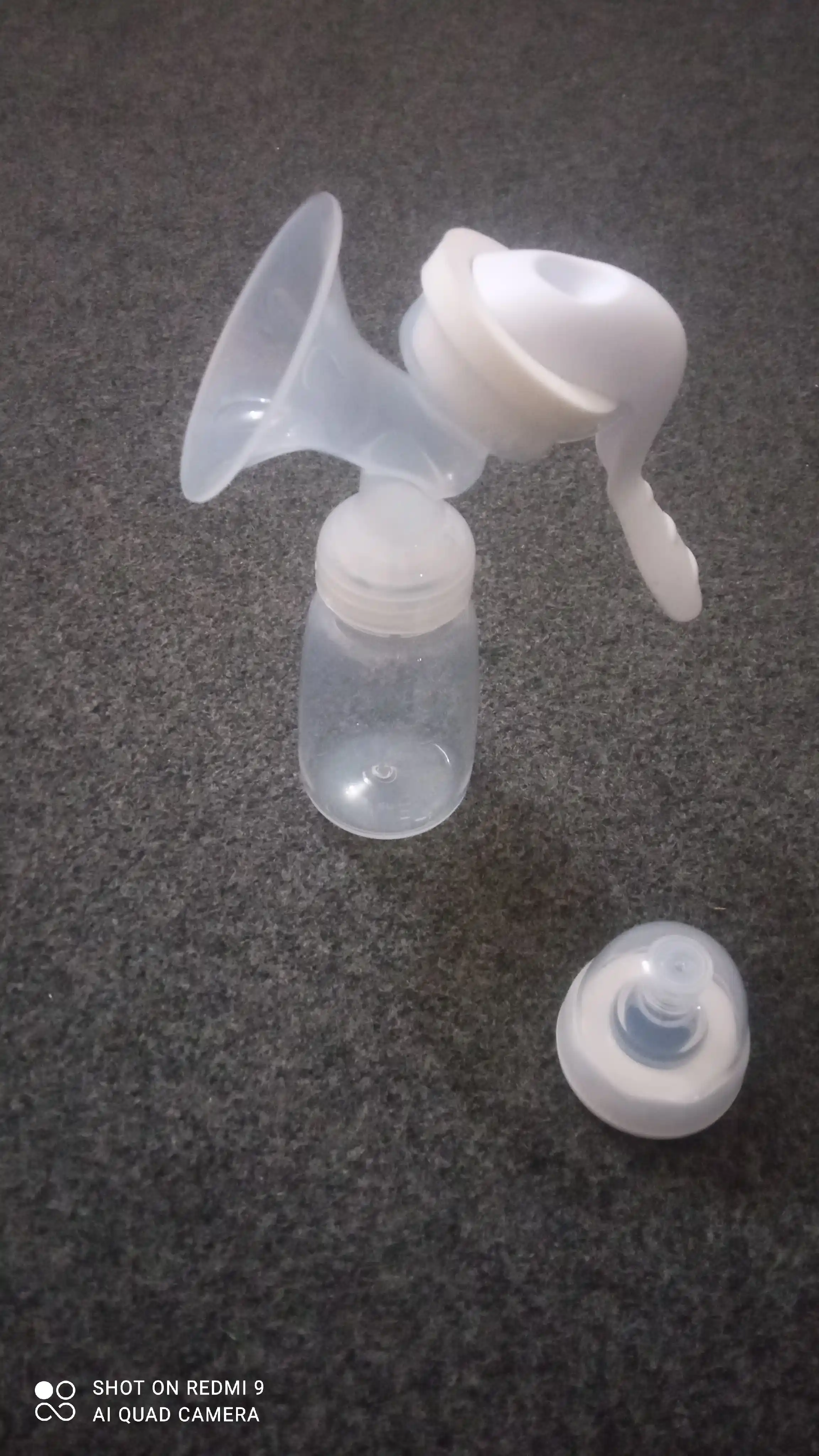 Sut sogadigan, mexanik qol sut soruvchi 2 tasi 1, butilkachasi bilan, 150 ml