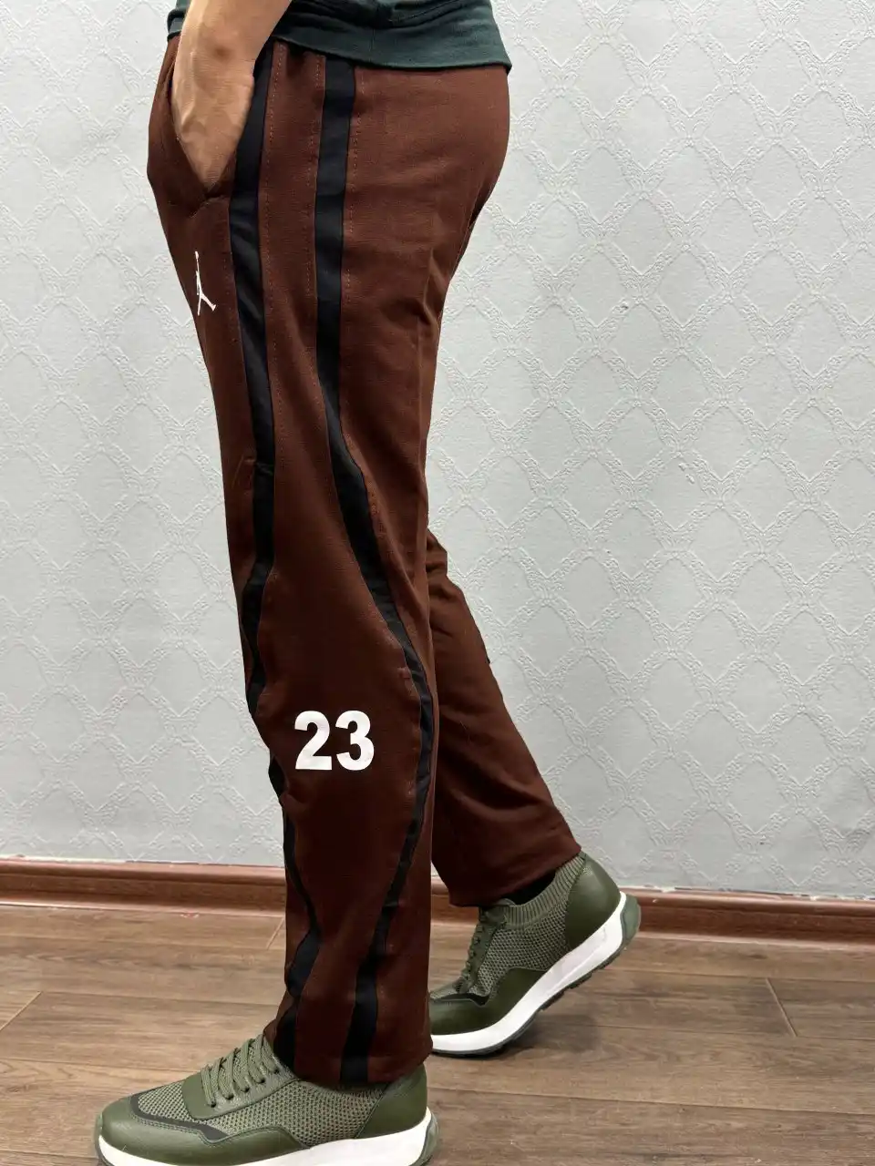 Zamonaviy va qulay yozgi shimlar