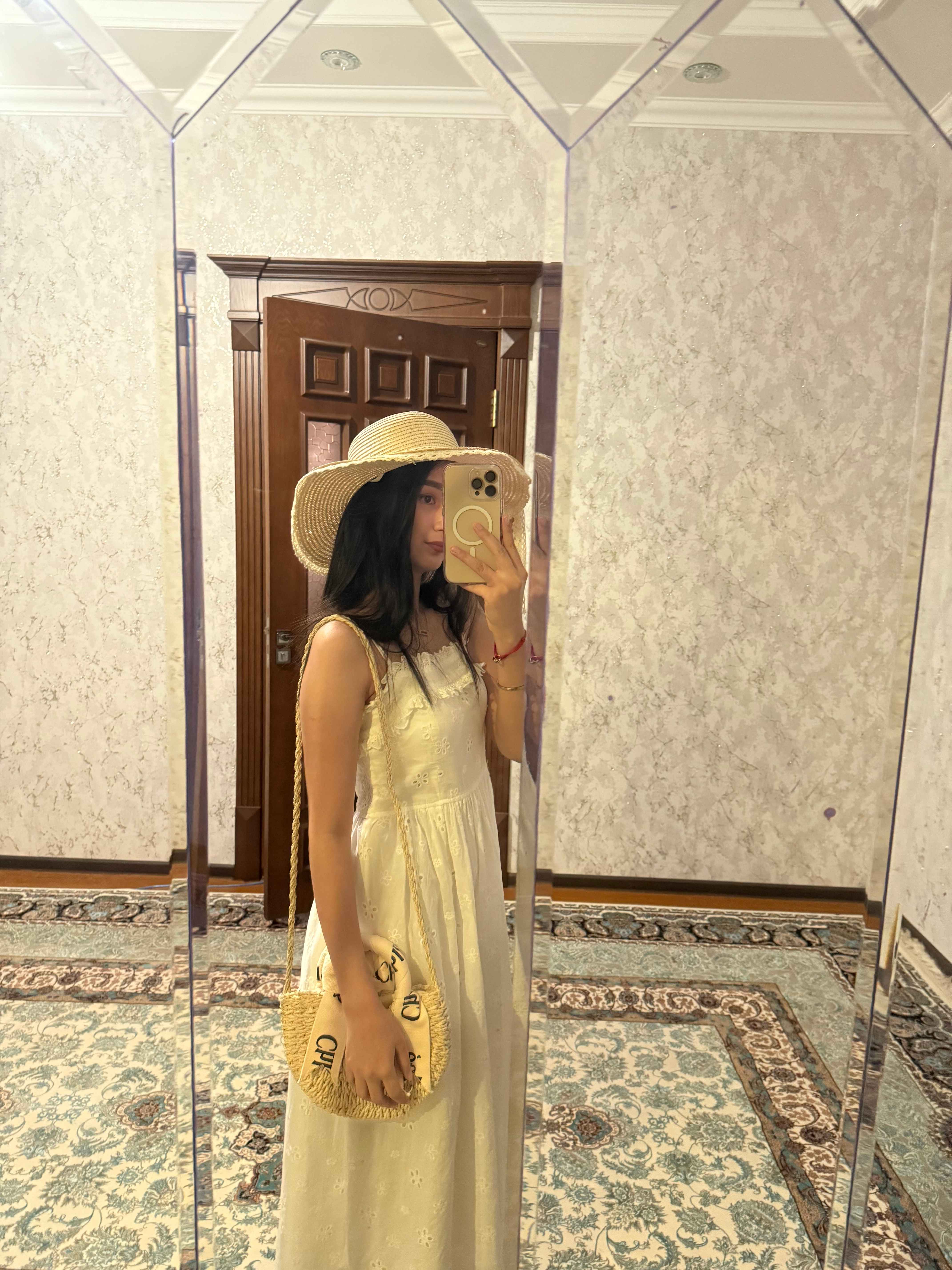 Kichkina mitti lolipopni sordi. Binafsha shoir Ringda yakunlandi