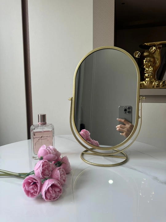Pardoz-andoz uchun stol usti, kosmetik, kattalashtirib ko‘rsatadigan oyna