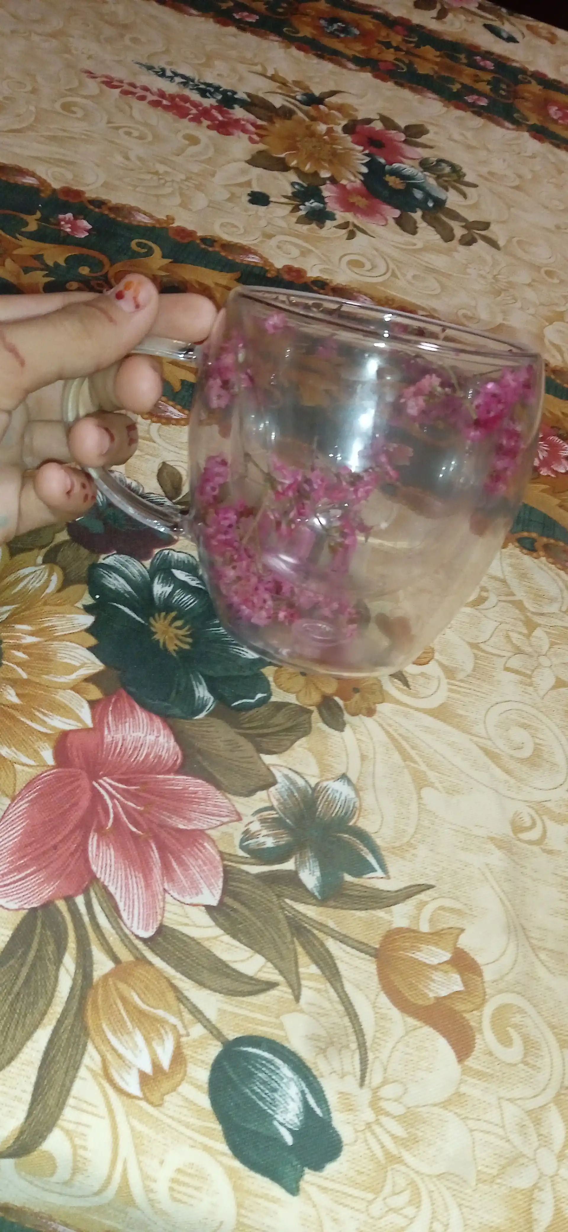 Shisha krujka, ikki devorli va gulli