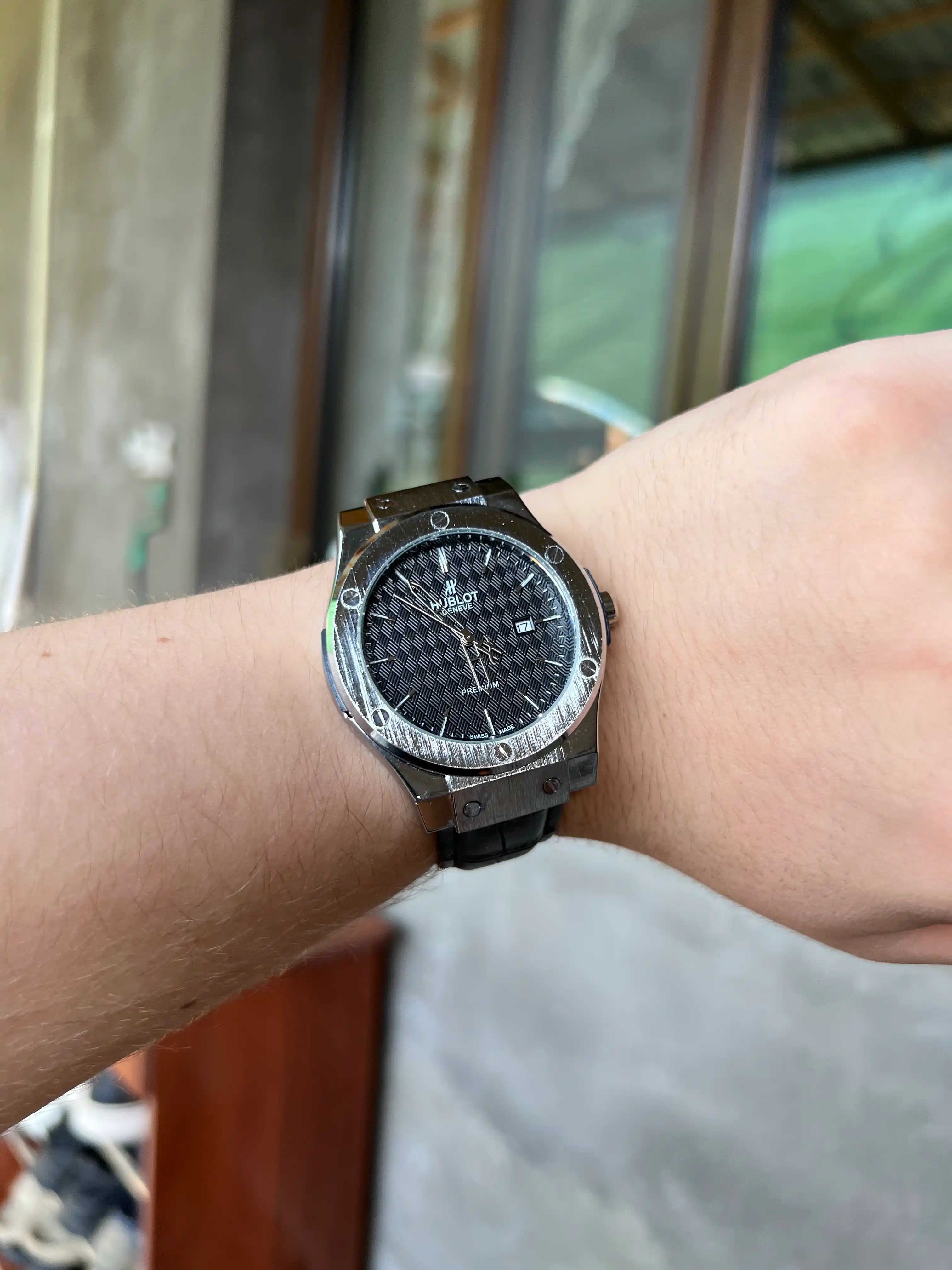 Erkaklar qo'l soati Hublot, har qanday uslubga mos keluvchi universal dizayn, quti bilan