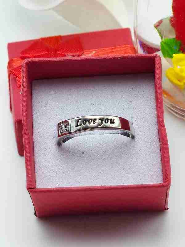 Yalangoch semiz ayollarning XXX fotosuratlari