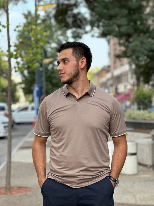 Erkaklar uchun italanski fason finka, kalta yengli,polo finka oq RIVA