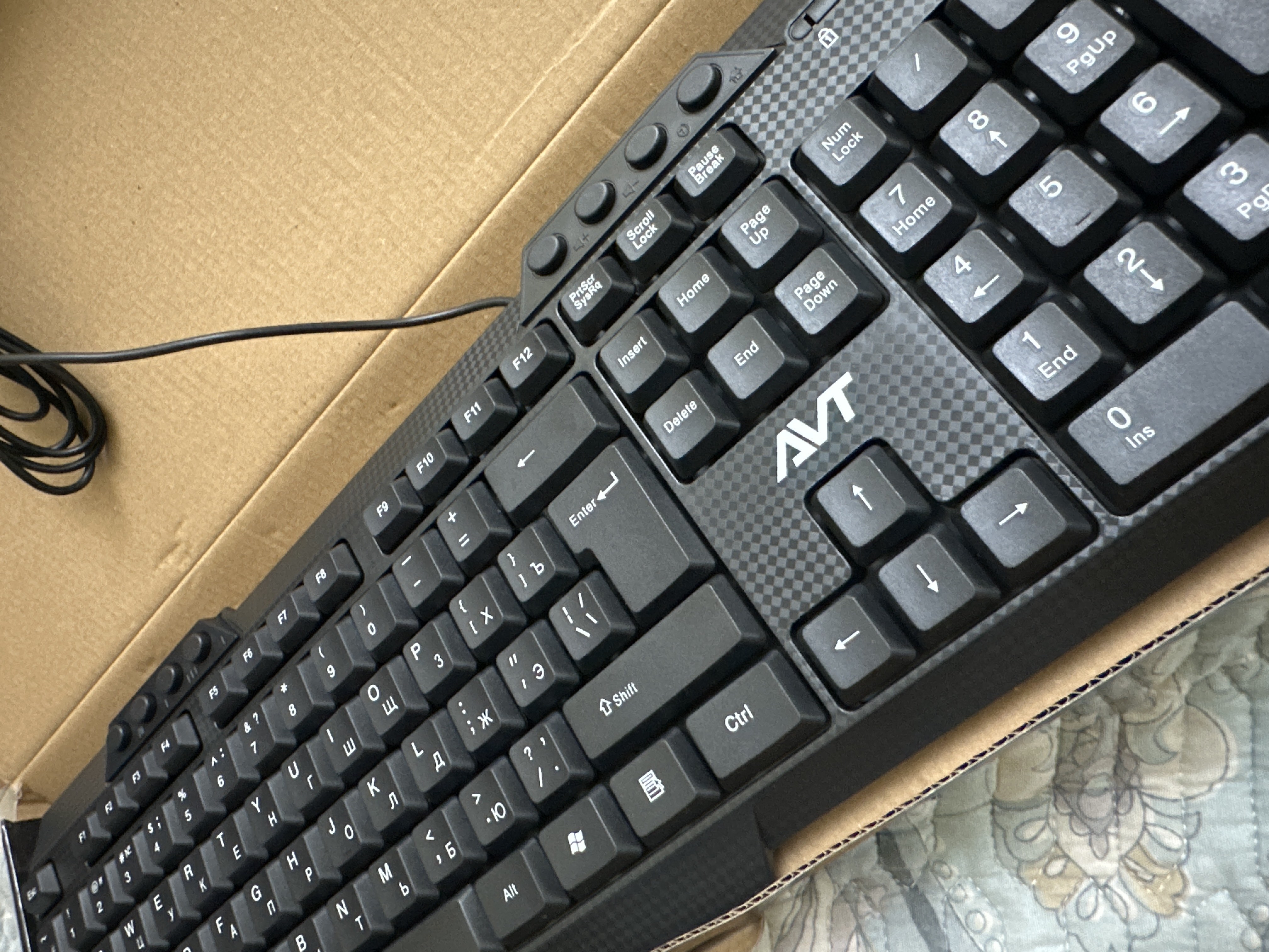 Ofis va uy uchun, kompyuter va noutbuk uchun klaviatura, AVT KBM 302, KBM 301, KBM 300