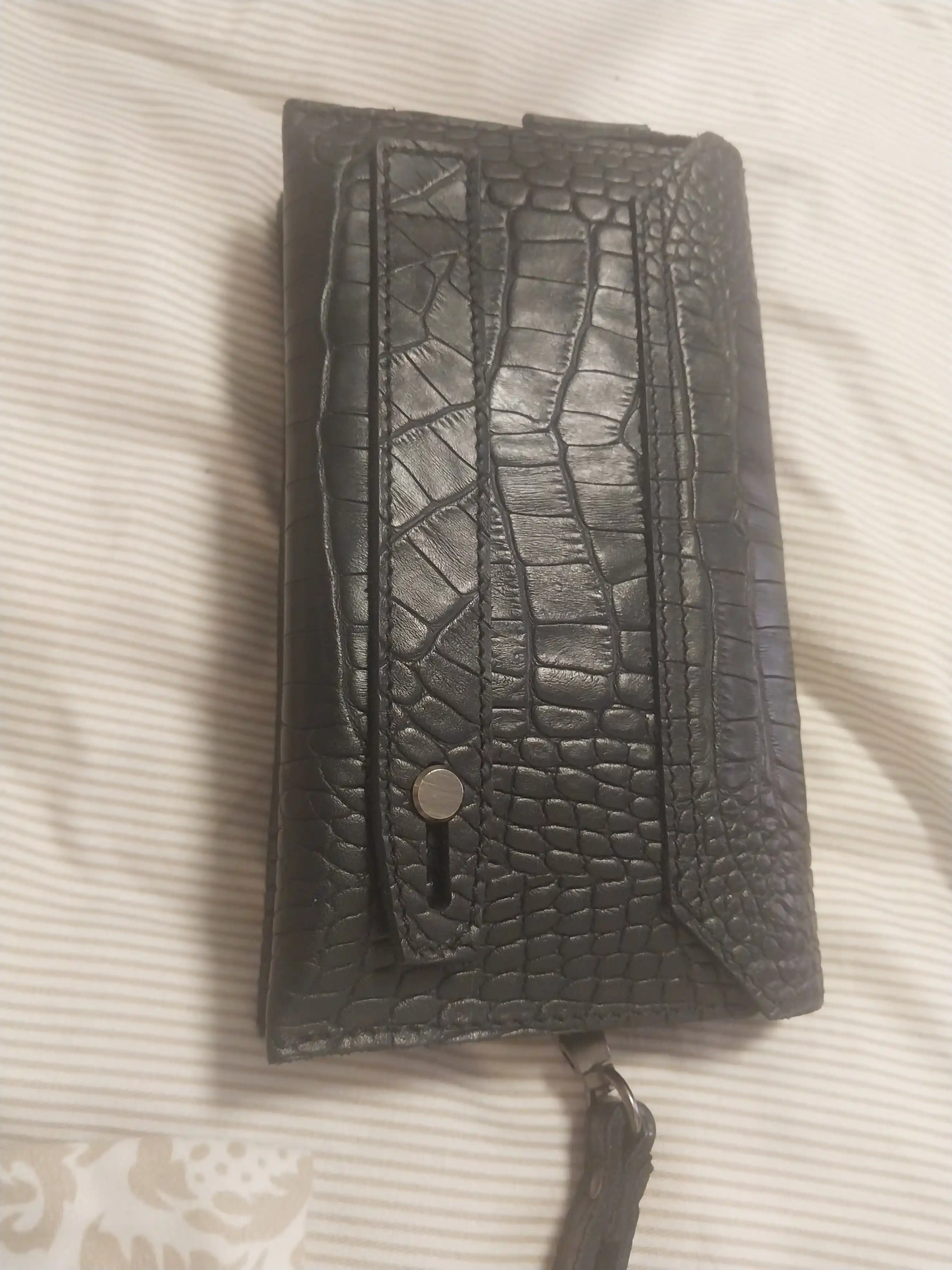 Hamyon Black Gator, tabiiy charmdan