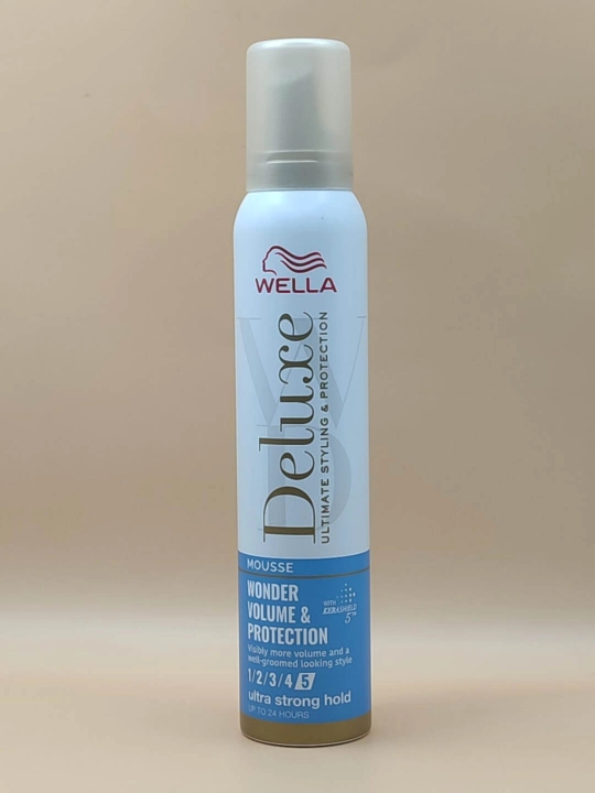 Мусс для укладки Wella Deluxe Wonder volume & protection, 200 мл - 