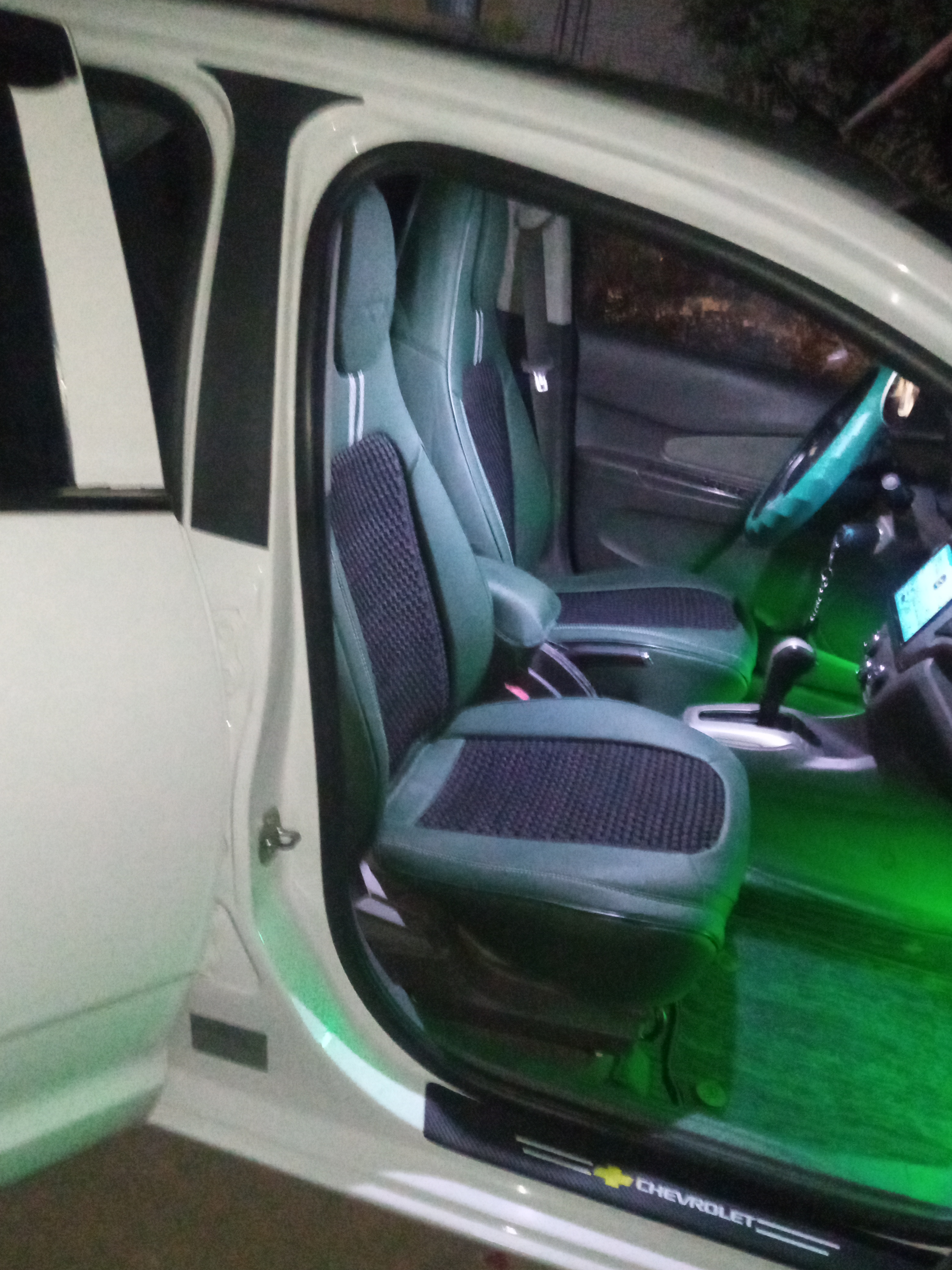 Чехол на сиденье автомобиля Elegant Gentra, Cobalt, Spark, Nexia123, Onix, Tracker Monza