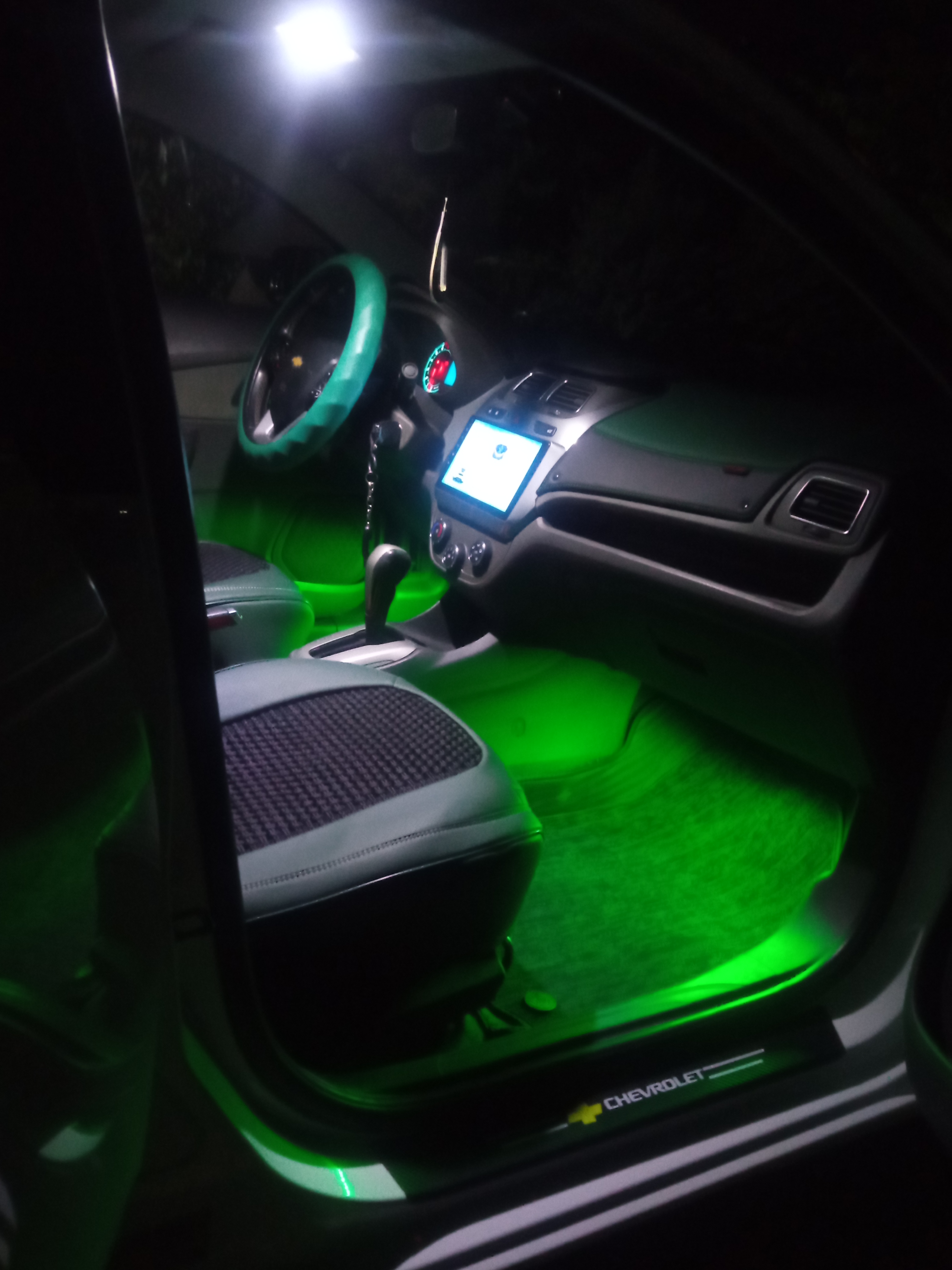 Чехол на сиденье автомобиля Elegant Gentra, Cobalt, Spark, Nexia123, Onix, Tracker Monza
